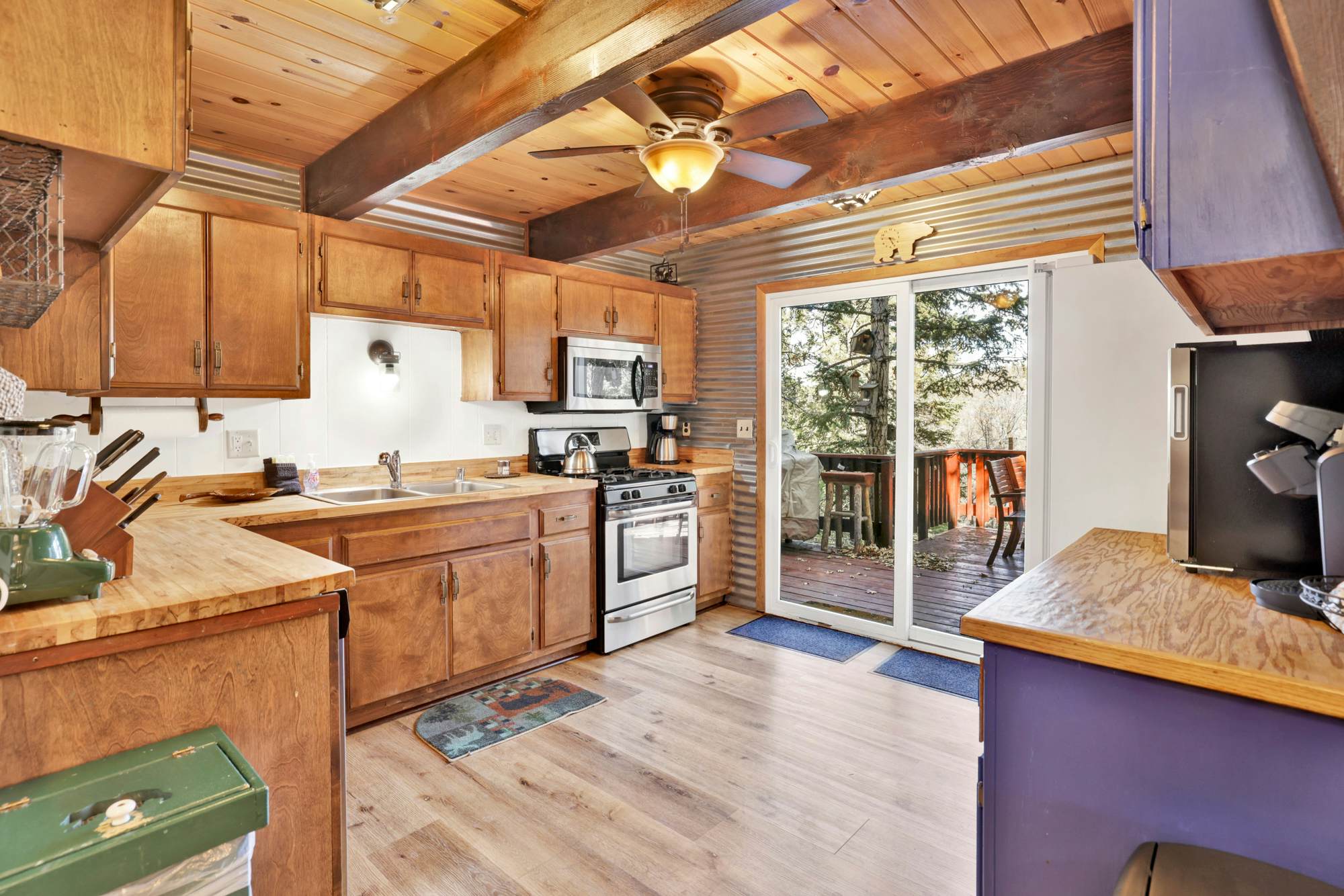 2413-Natures Delight