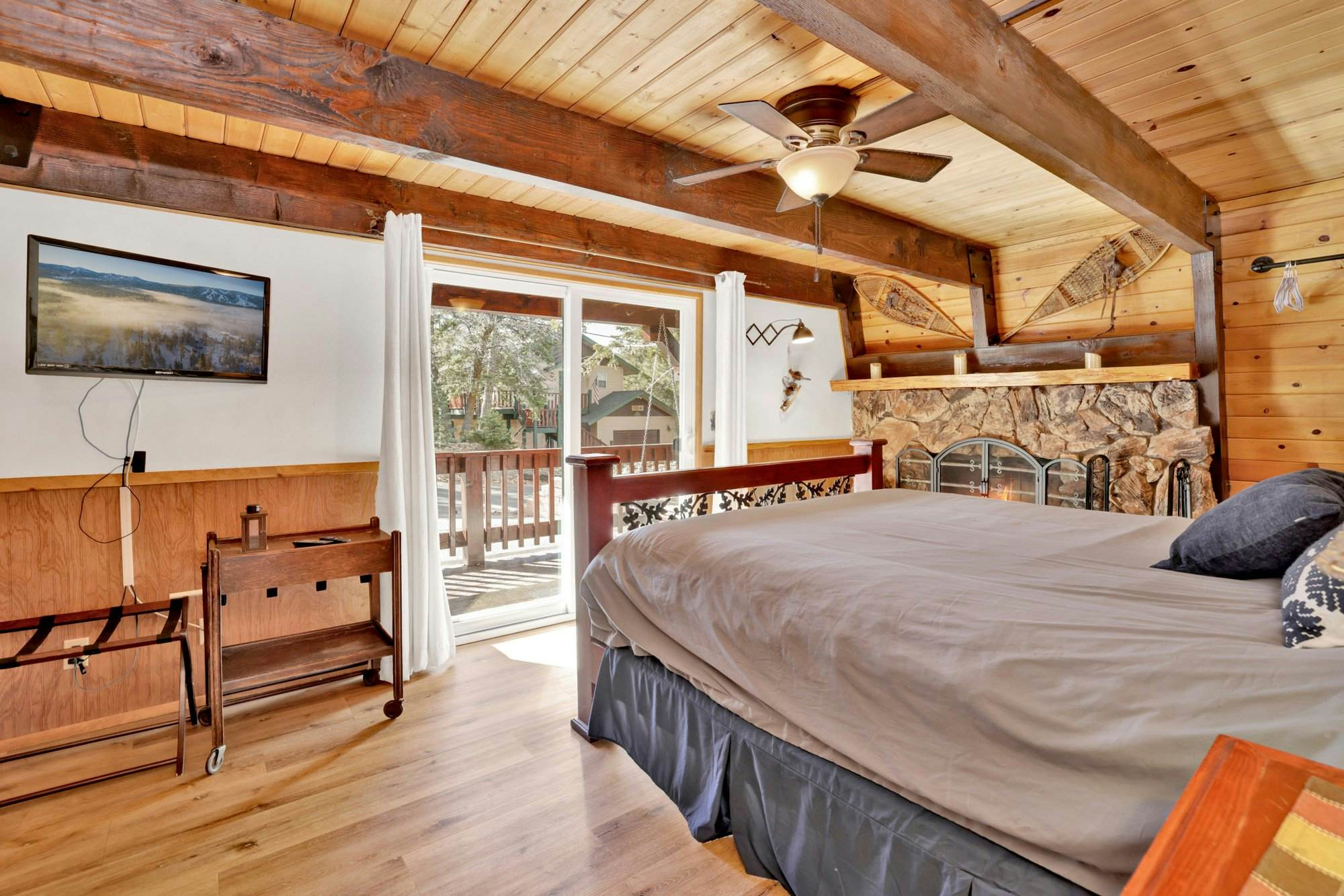 2413-Natures Delight