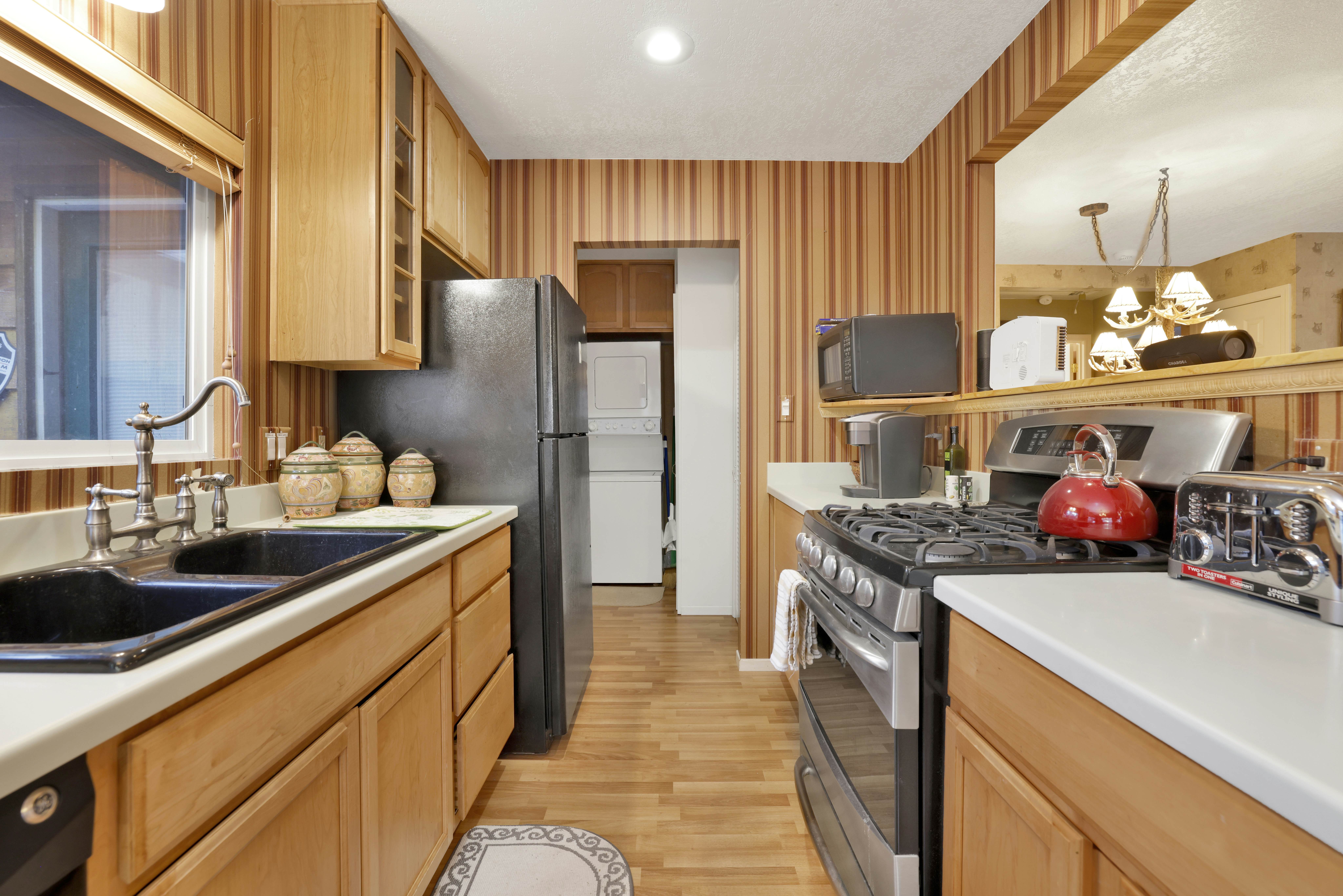 2421-Big Bear Happy Place