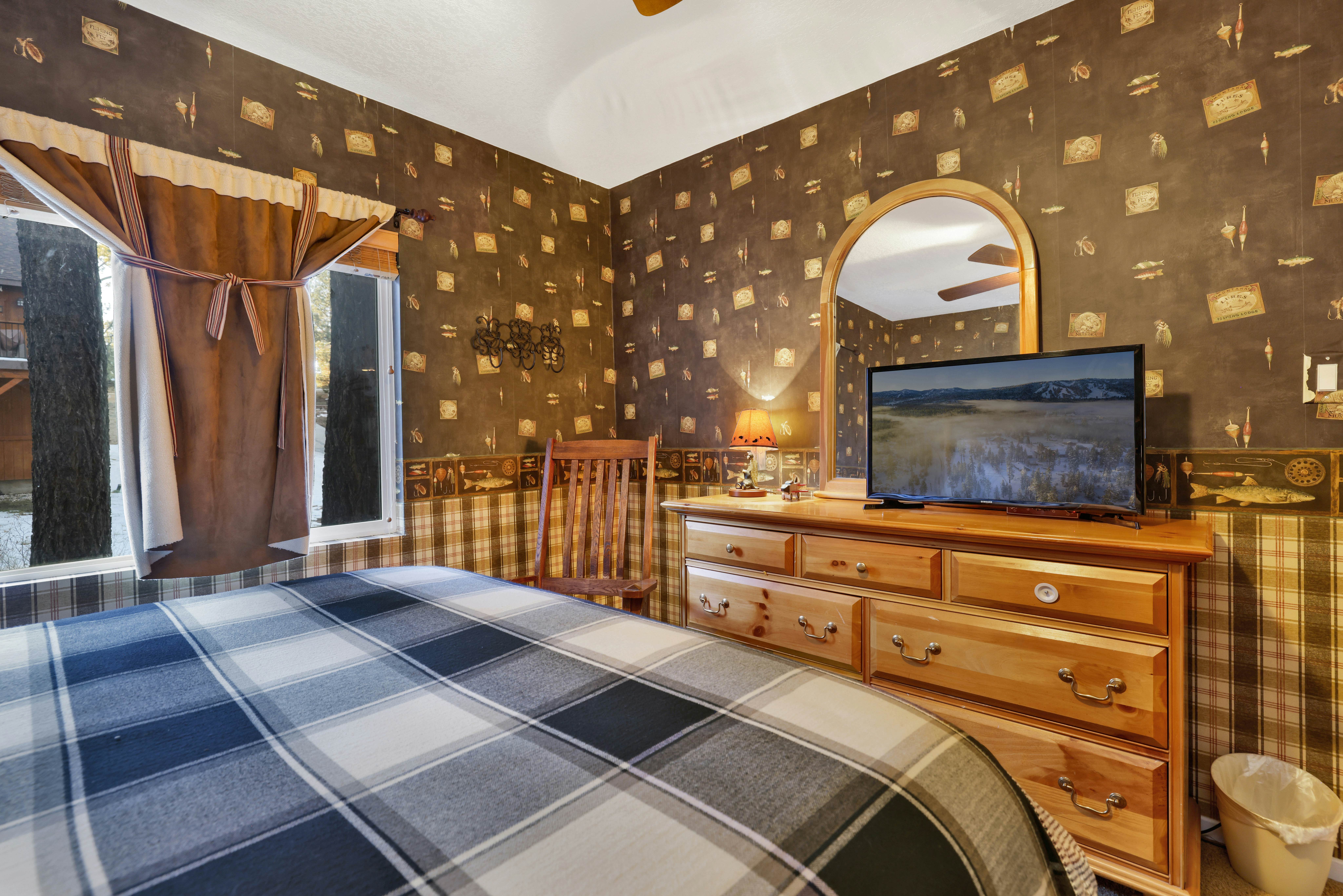 2421-Big Bear Happy Place