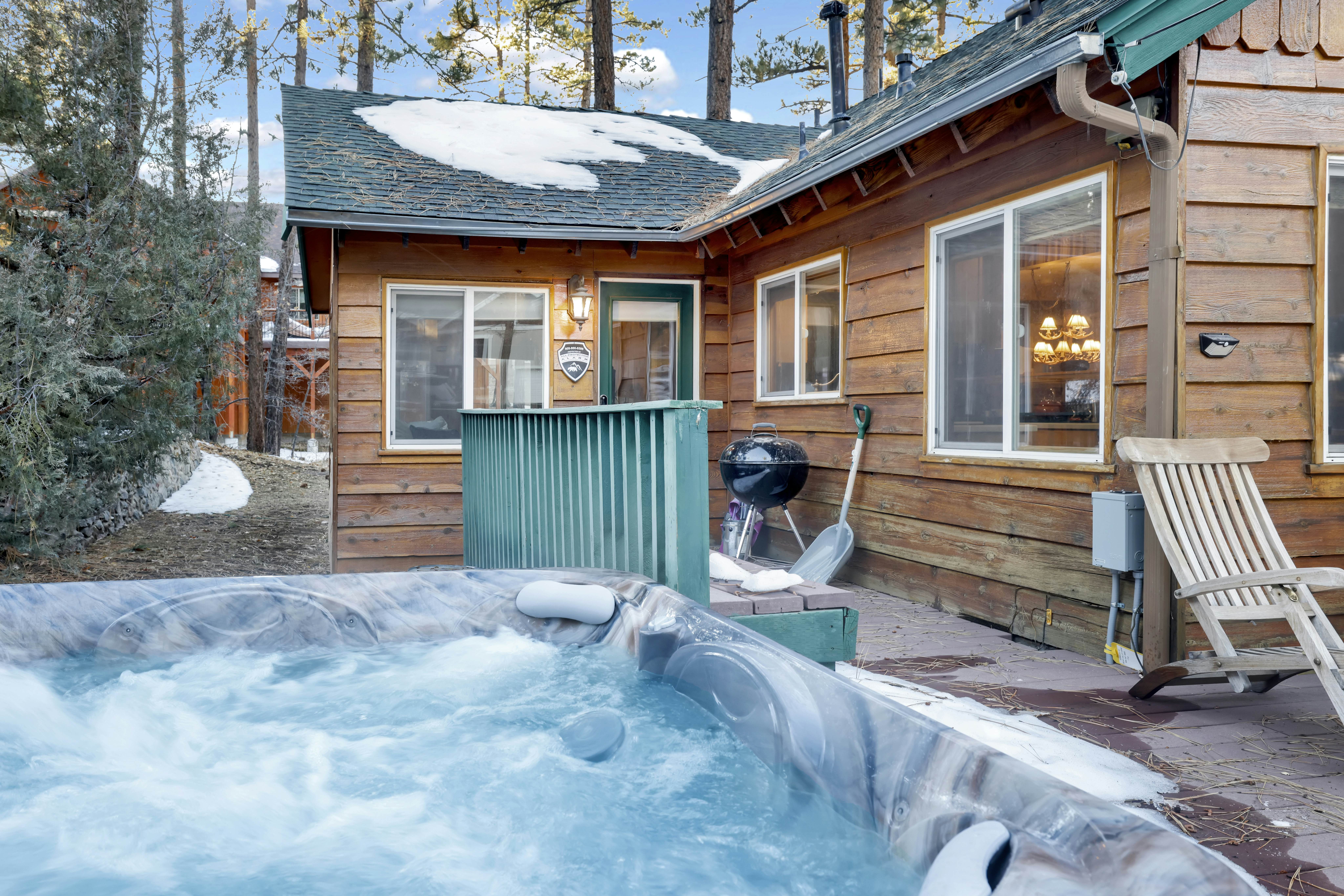 2421-Big Bear Happy Place