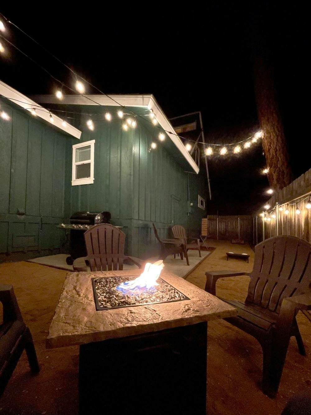 2458-Twin Pines Lodge