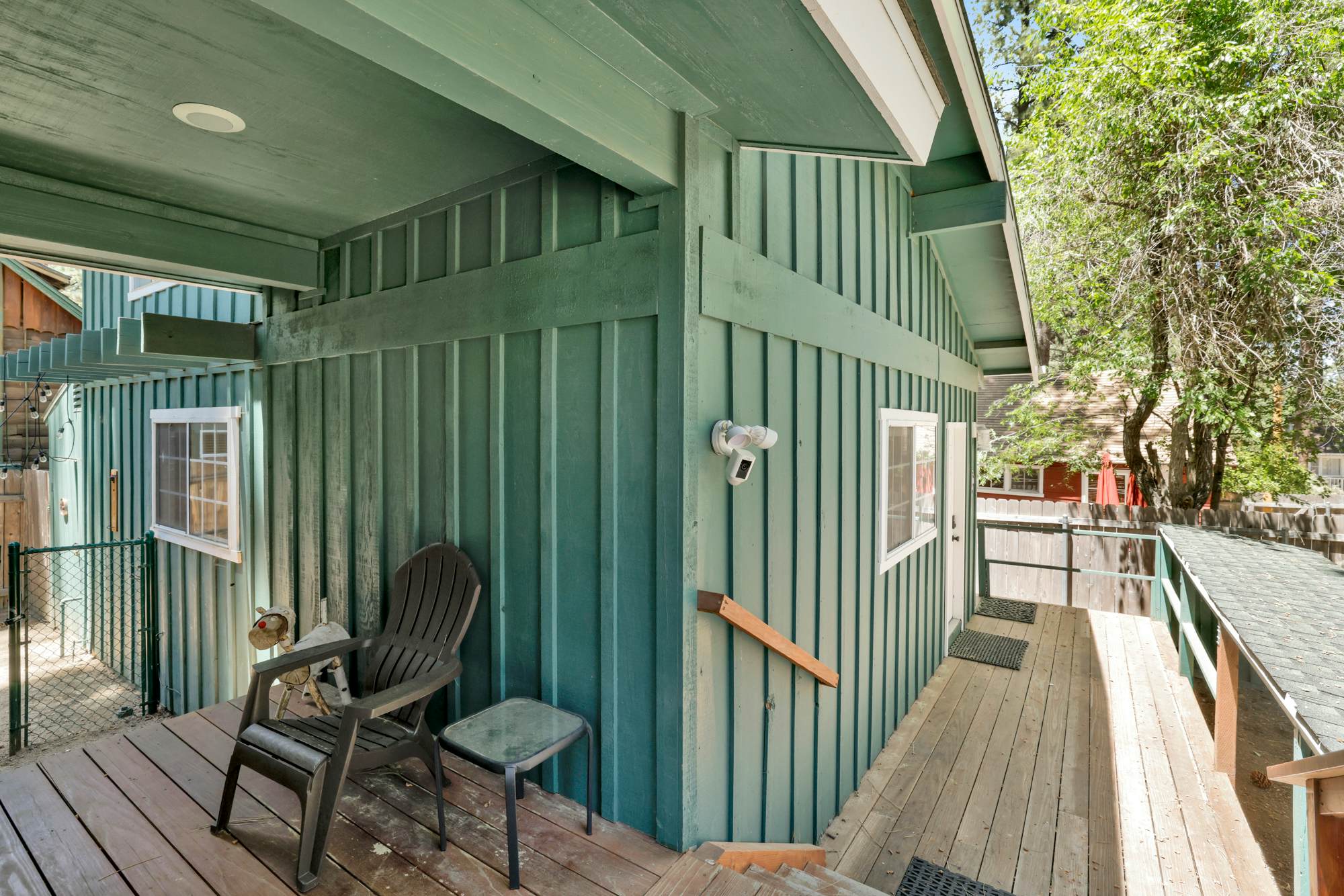 2458-Twin Pines Lodge