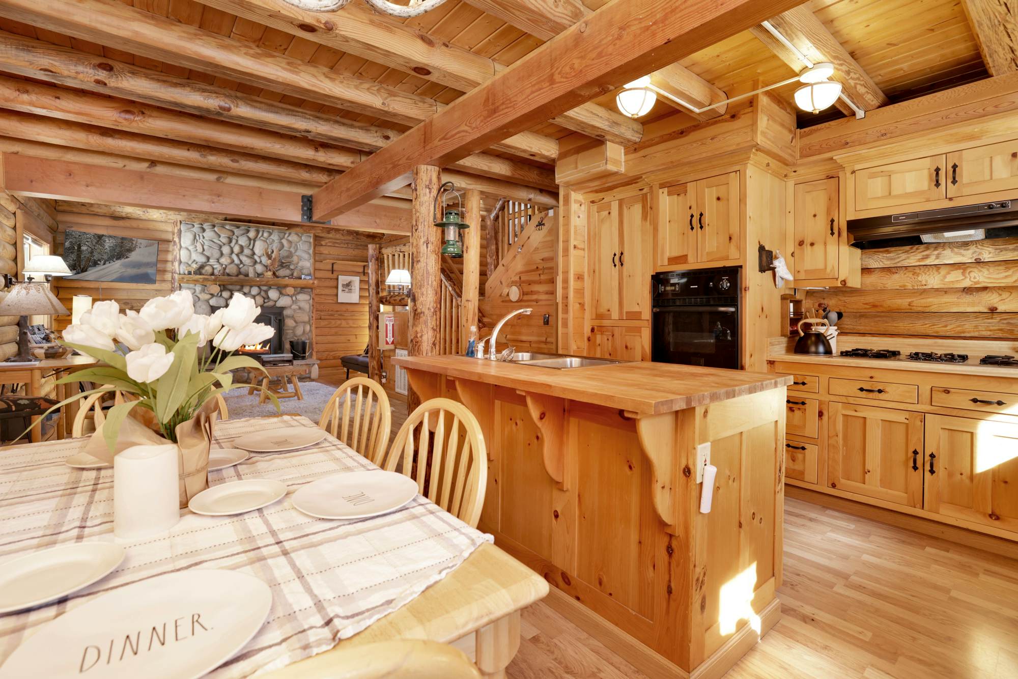 2455-Binky's Mountain Hideaway