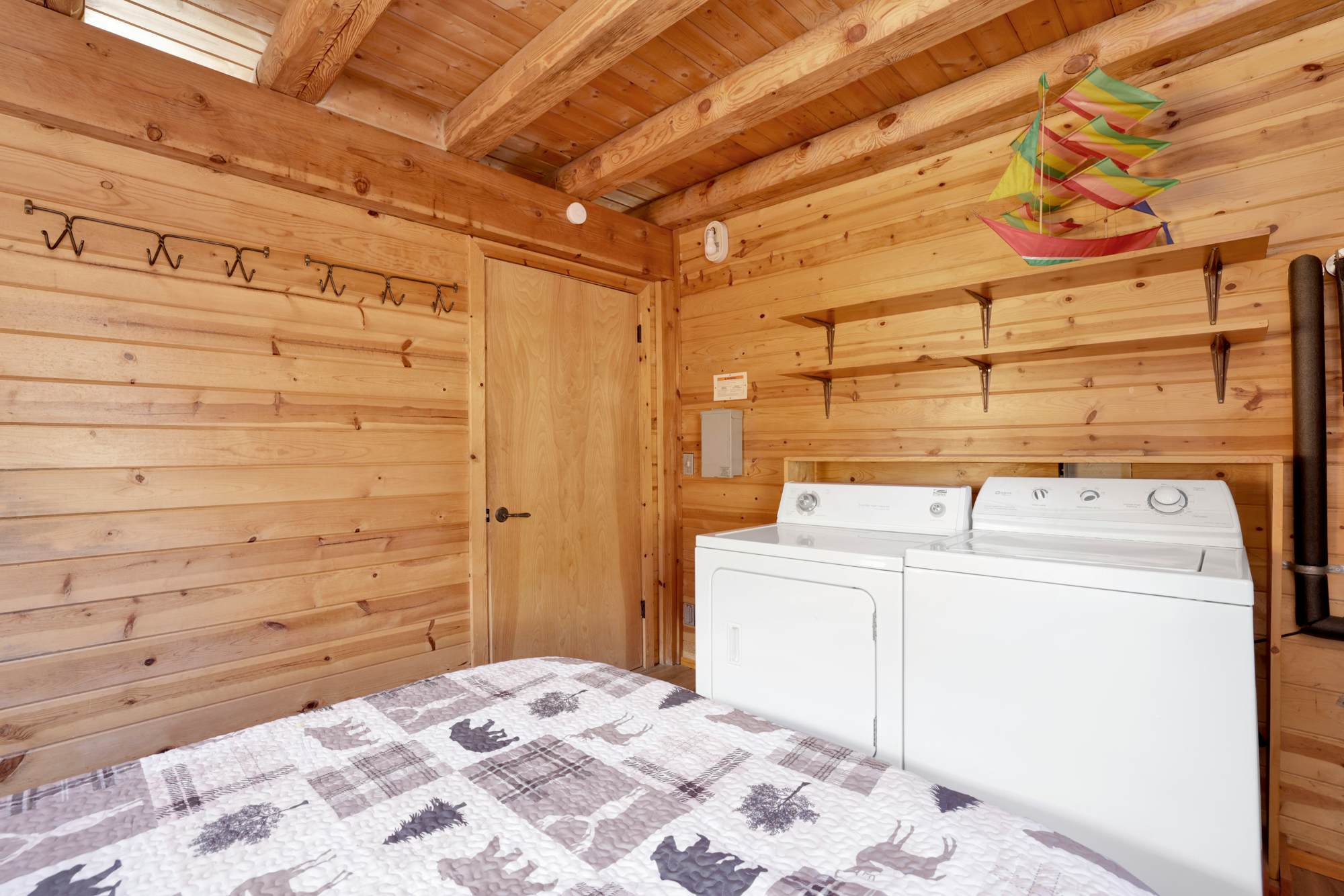 2455-Binky's Mountain Hideaway