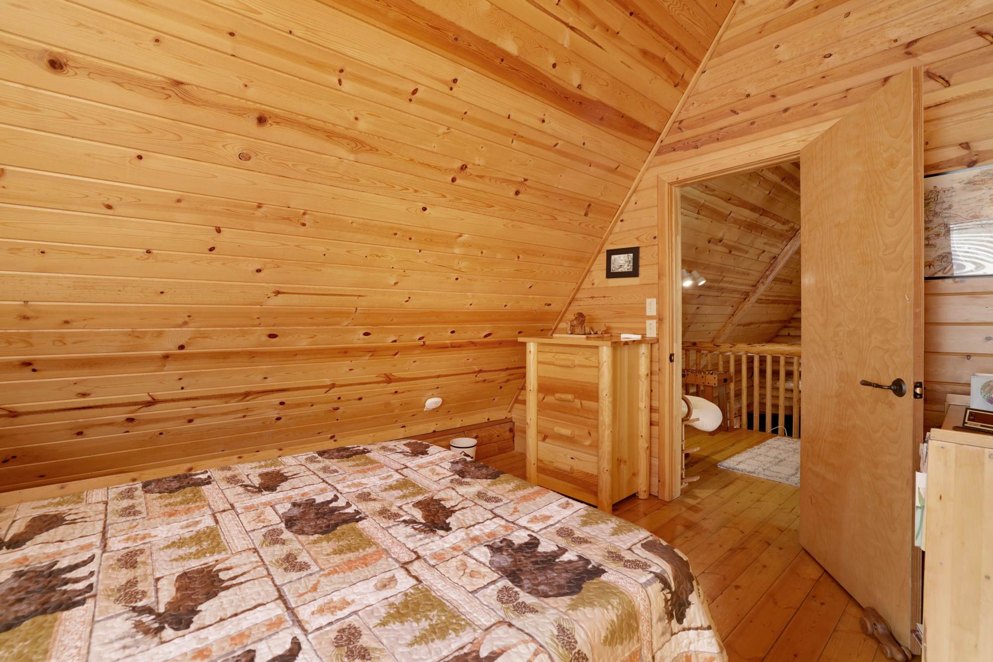 2455-Binky's Mountain Hideaway