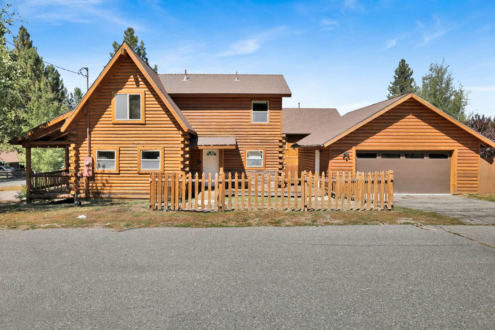 2455-Binky's Mountain Hideaway