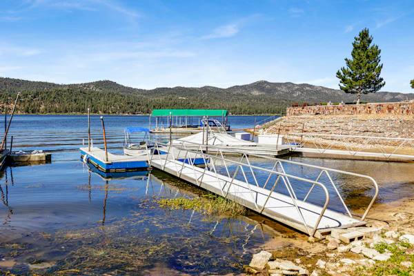 Serenity Cove Lake House at Big Bear Lake