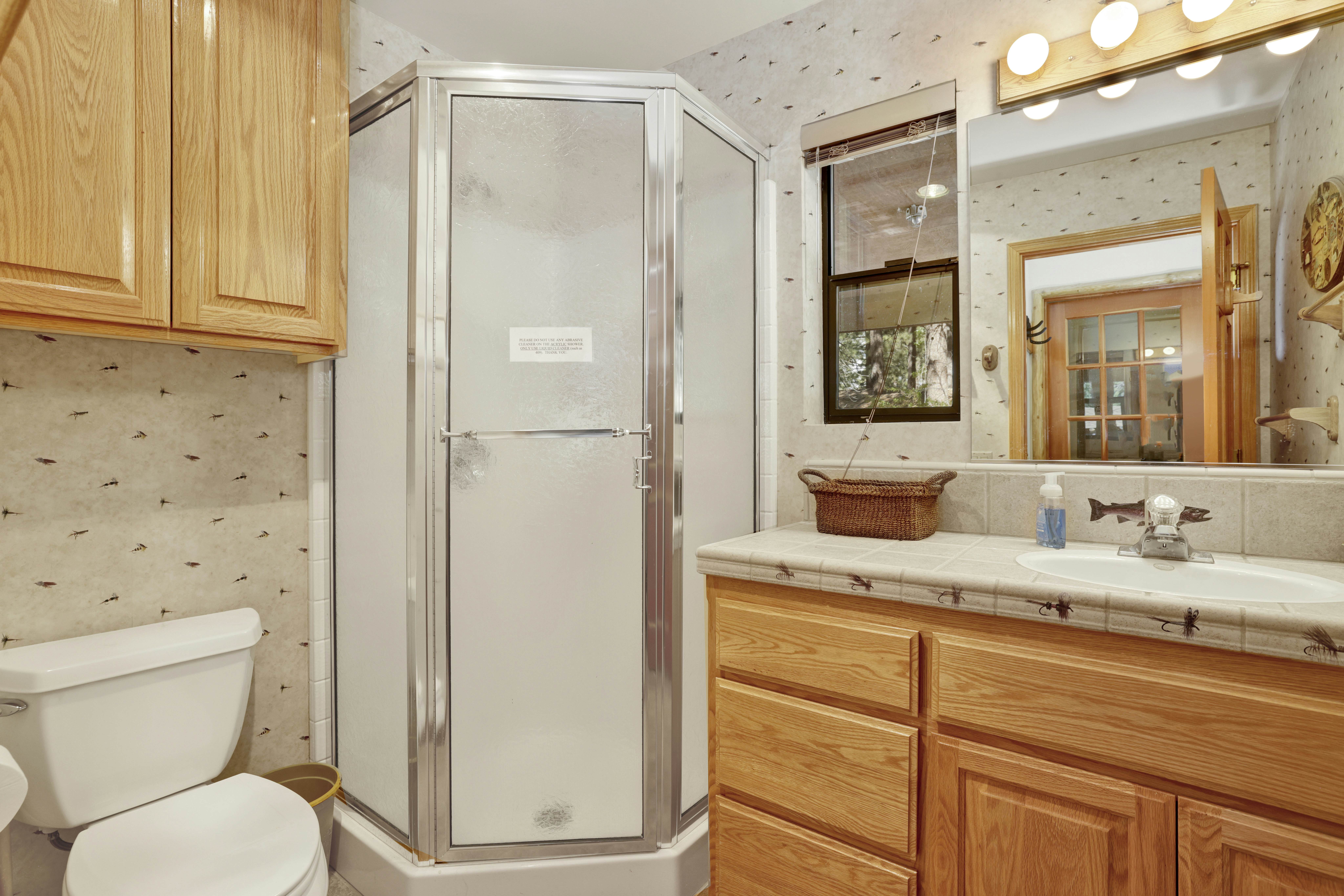 2471-Eagle Point Lake House