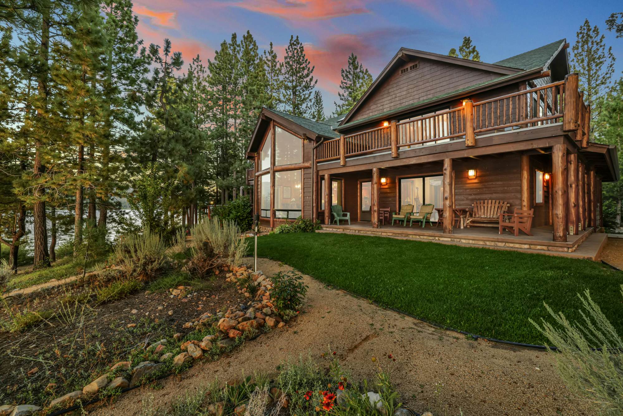 2471-Eagle Point Lake House