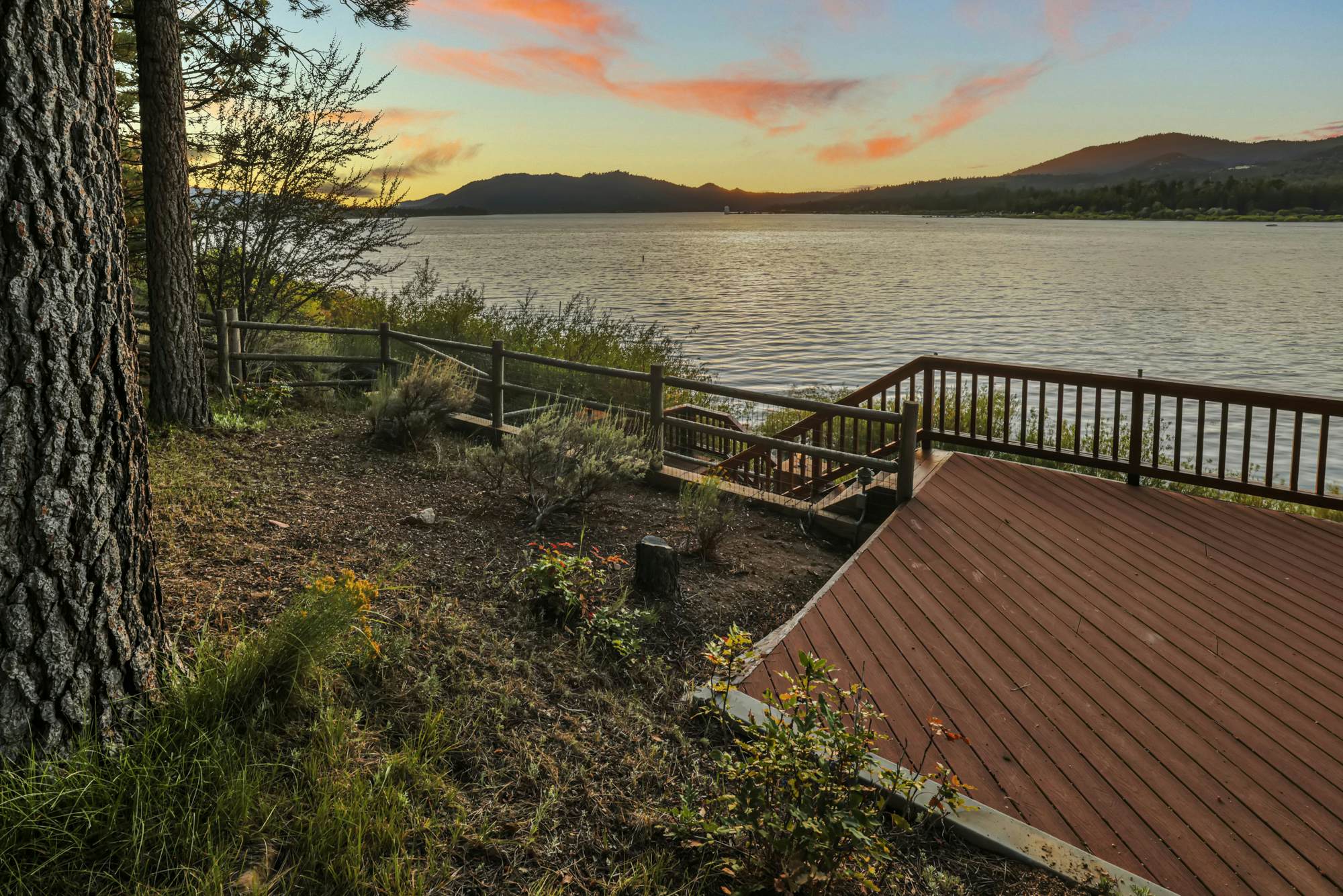 2471-Eagle Point Lake House