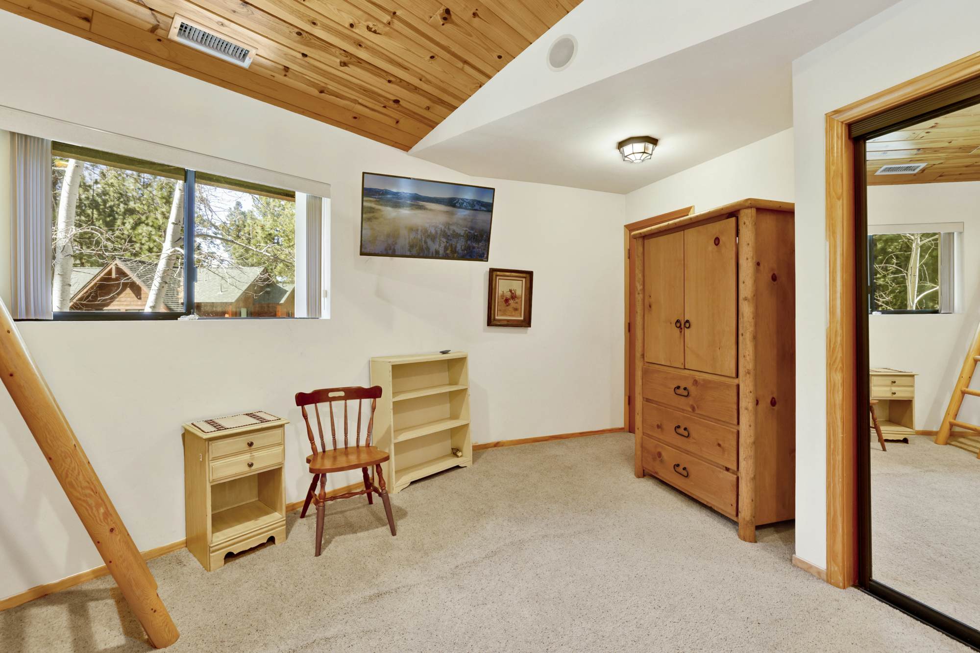 2471-Eagle Point Lake House