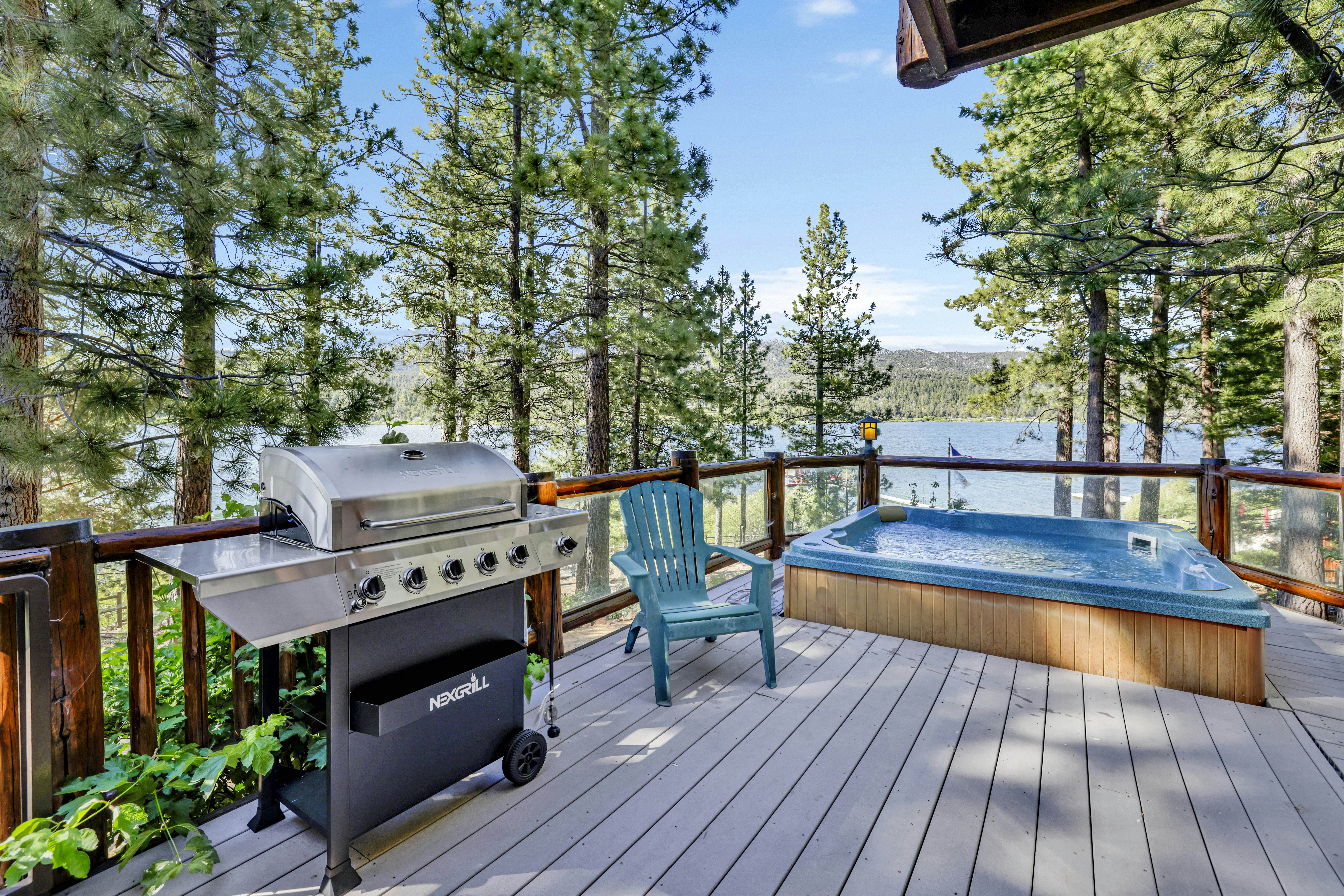 2471-Eagle Point Lake House