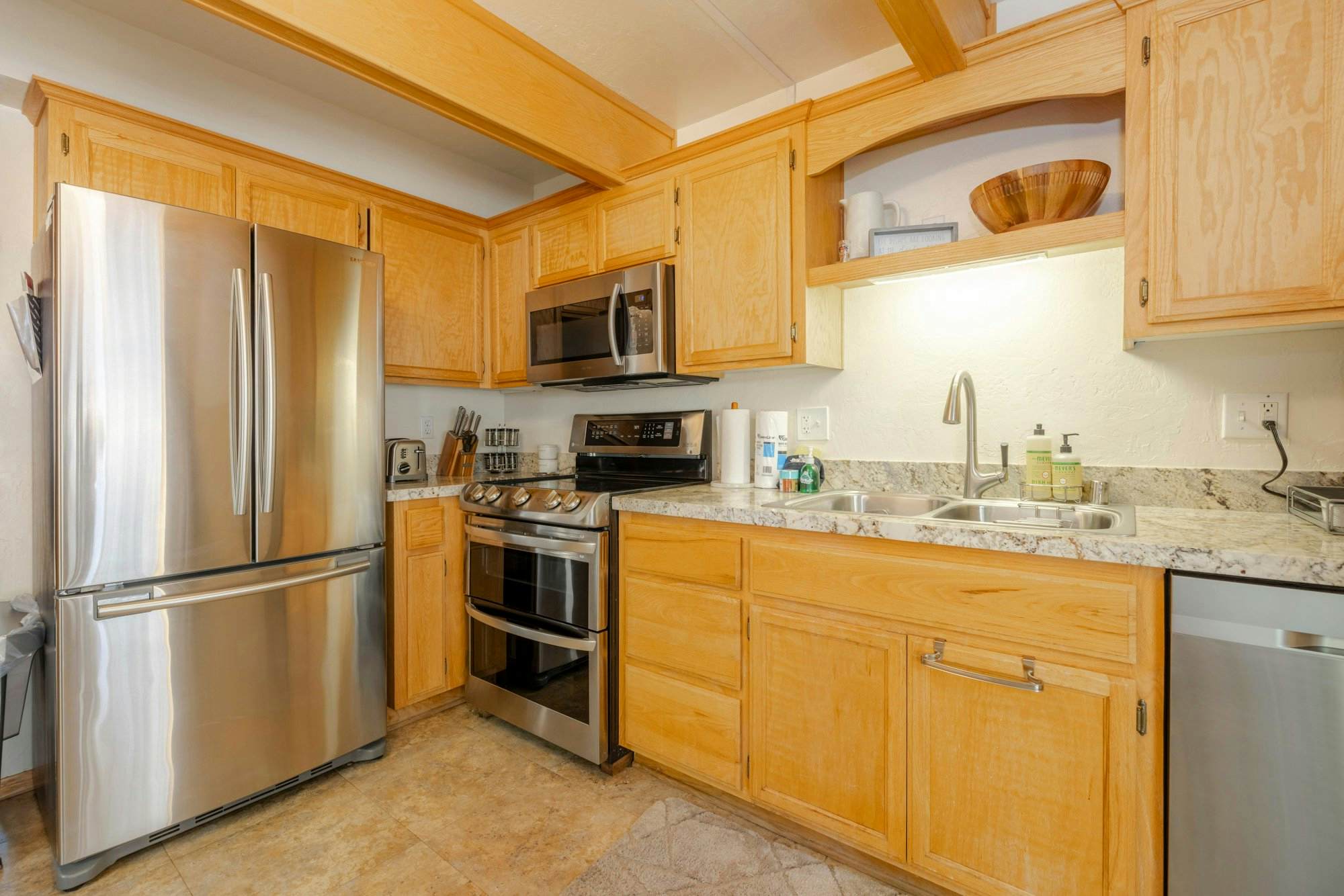 2476-Our Cabin in the Woods