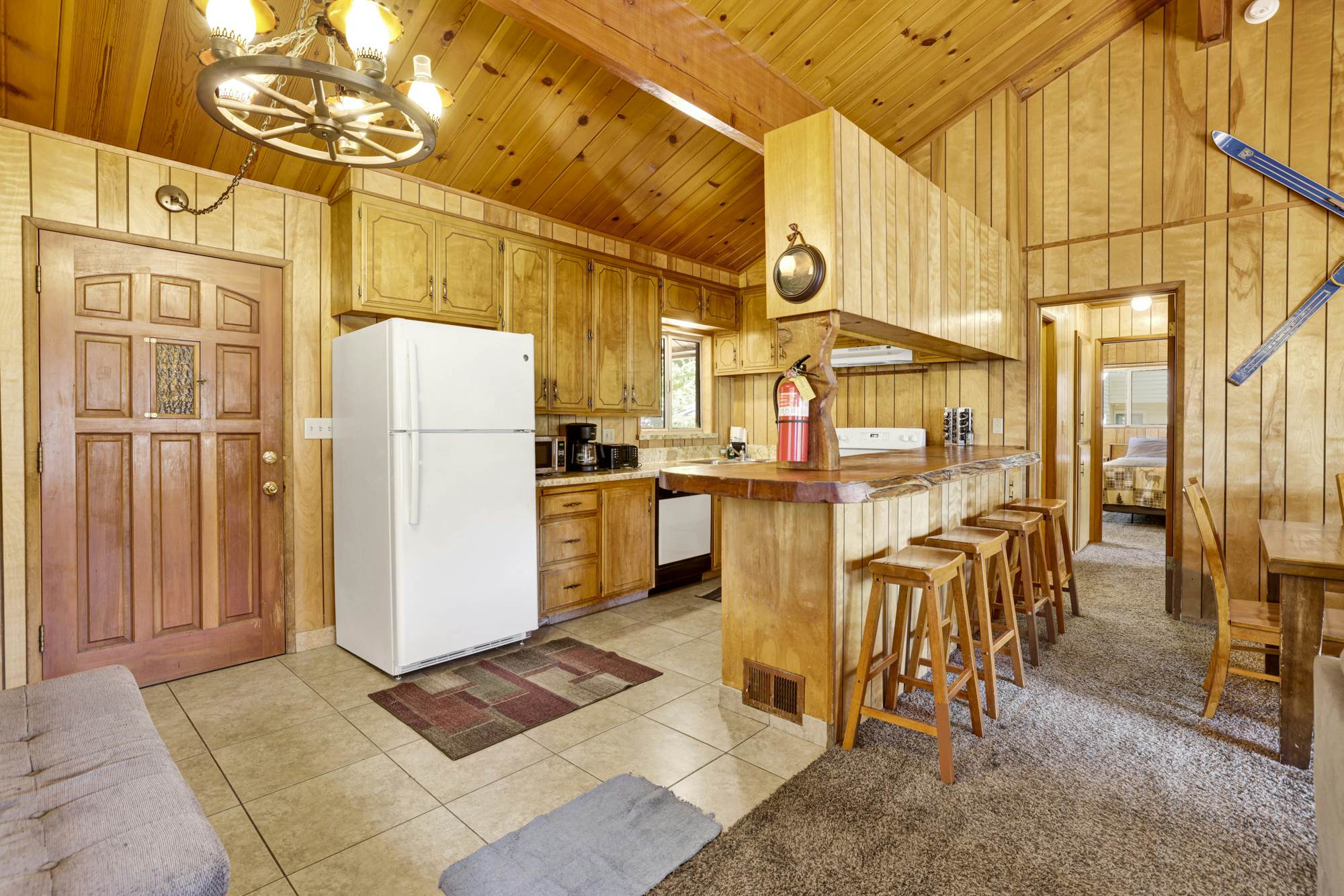 2470-Inspiration Point Retreat