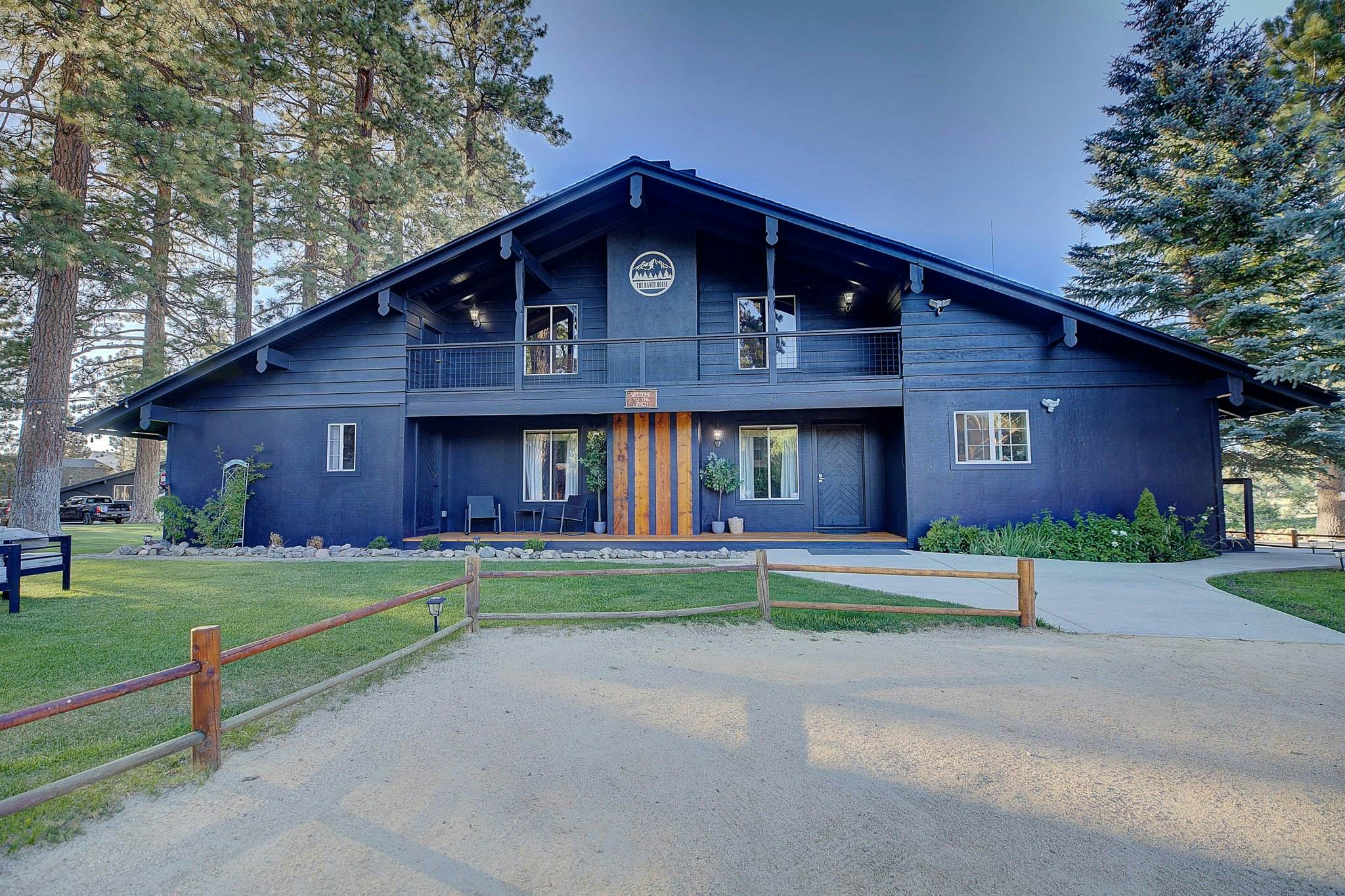 2501-The Ranch House