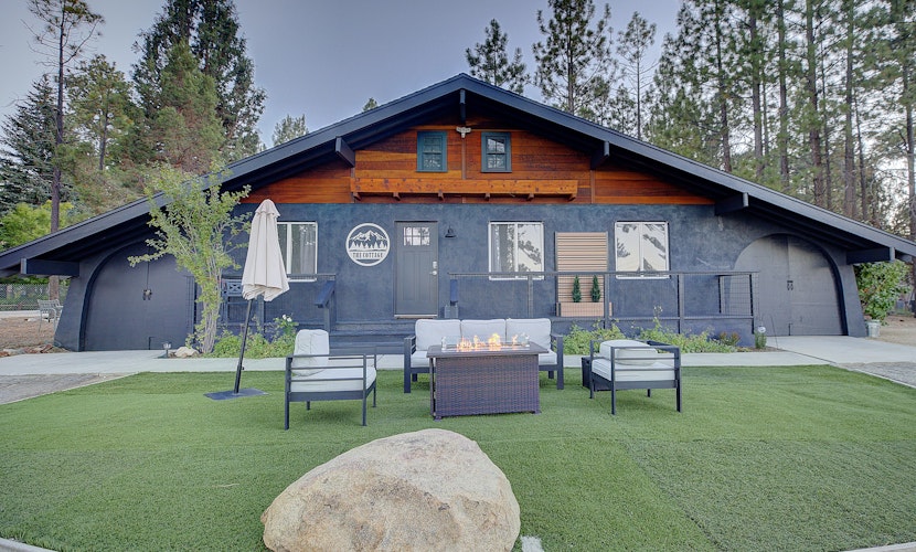 The Cottage at Shay Meadows by Big Bear Vacations