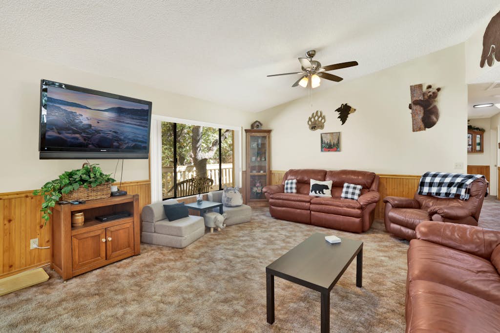 Rutter Family Retreat - Big Bear Cozy Cottage