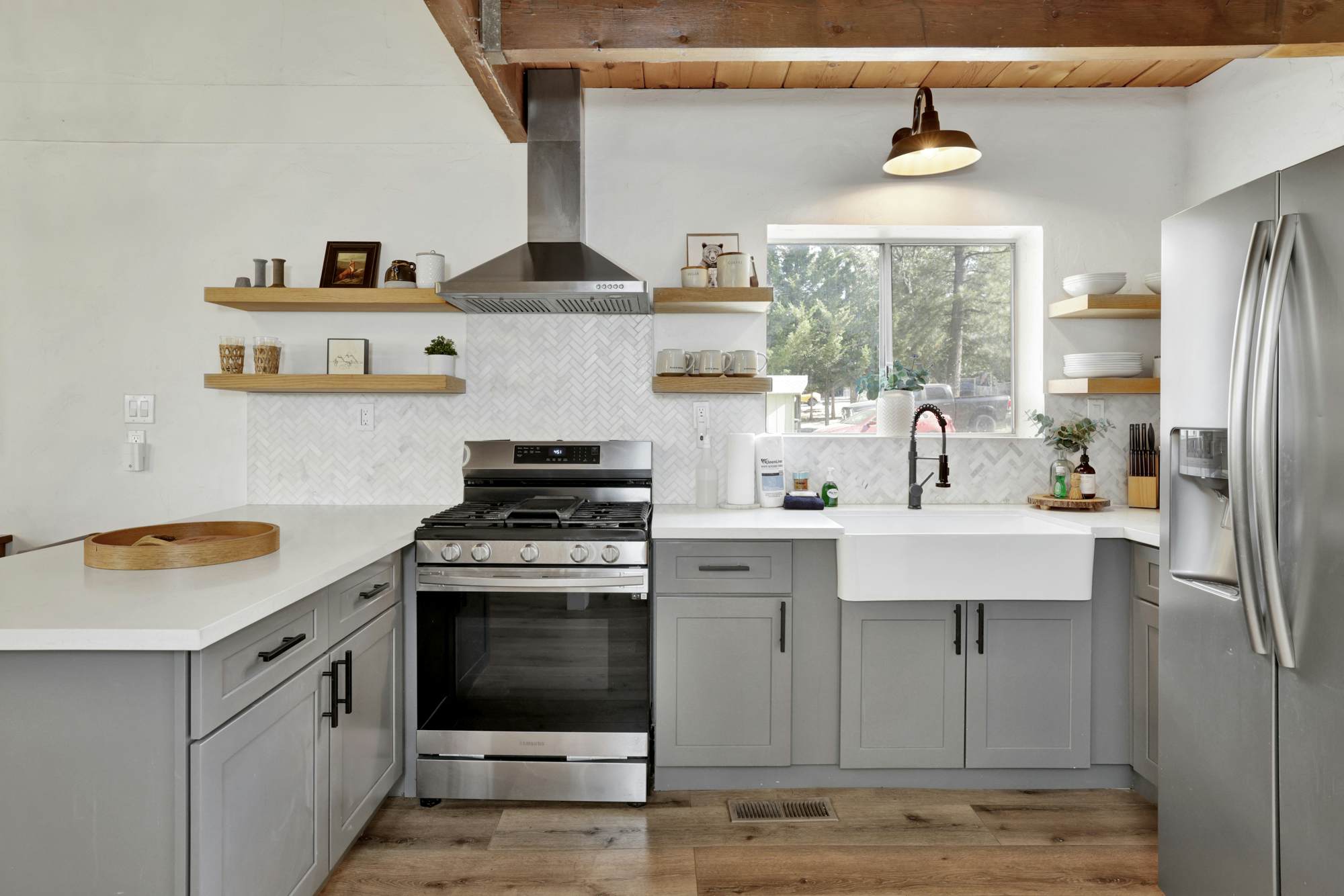 2488-Large Bear Lodge