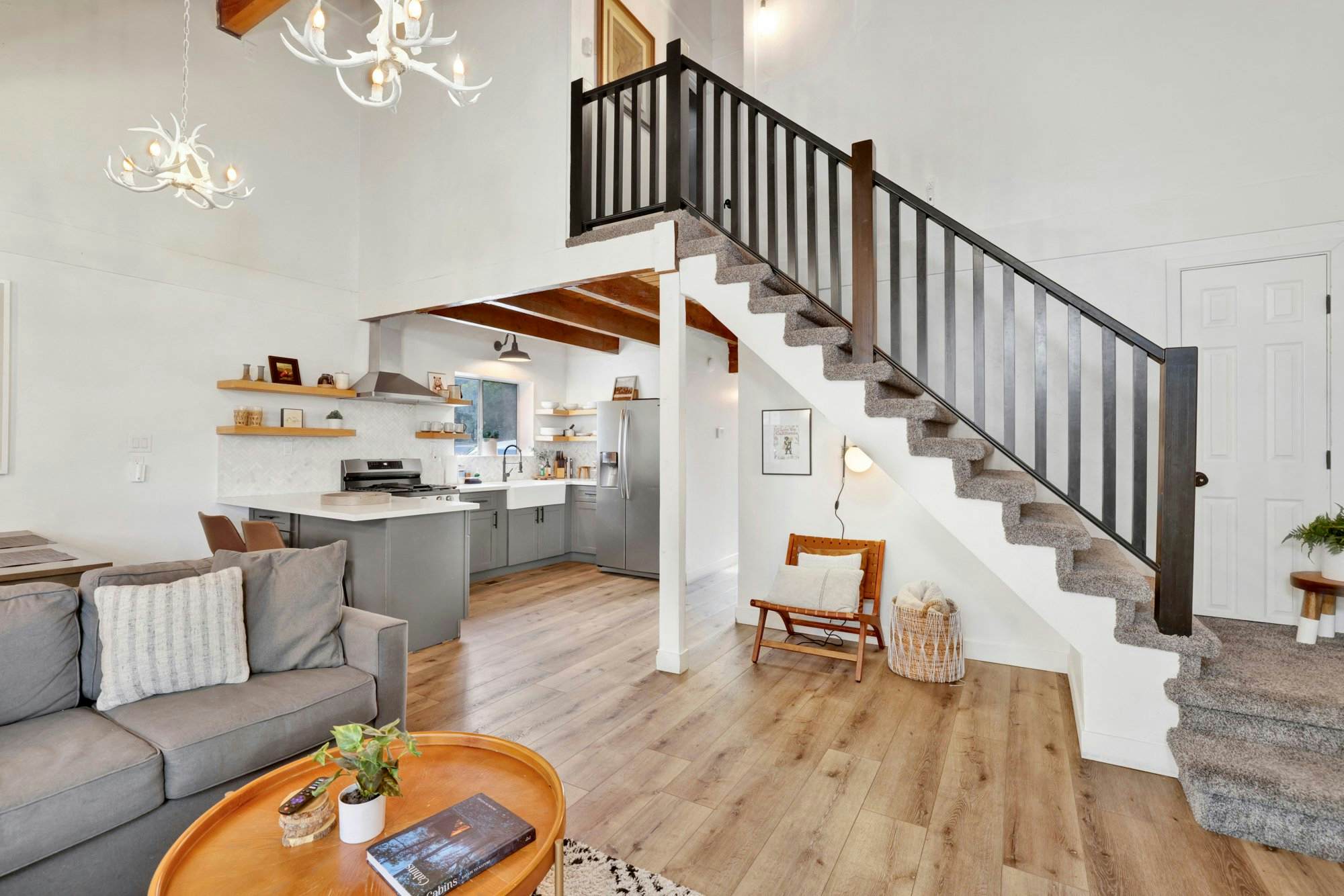 2488-Large Bear Lodge