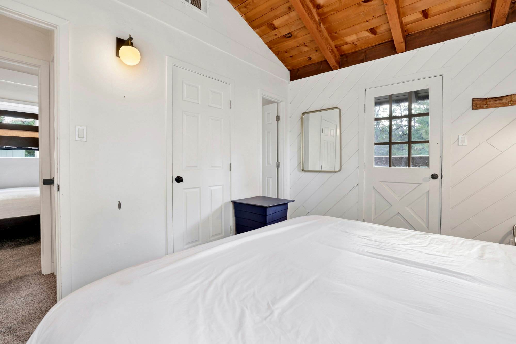 2488-Large Bear Lodge