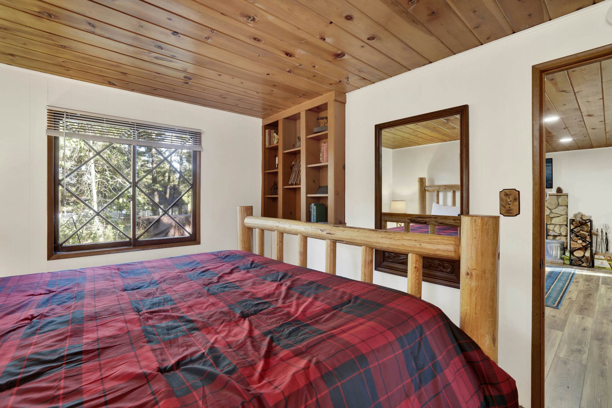 2492-Highland Oaks Retreat