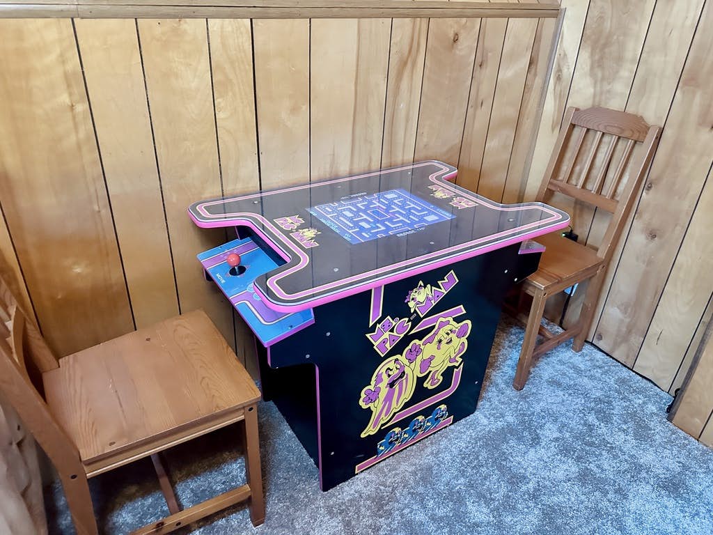 2492-Highland Oaks Retreat