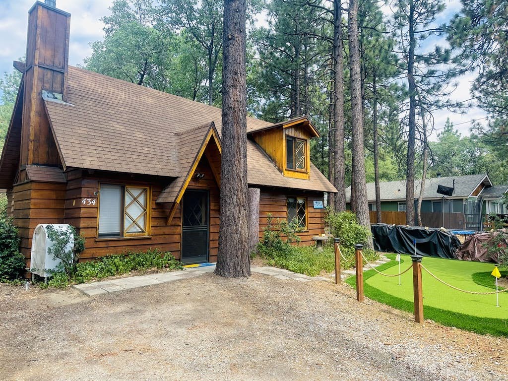 2492-Highland Oaks Retreat