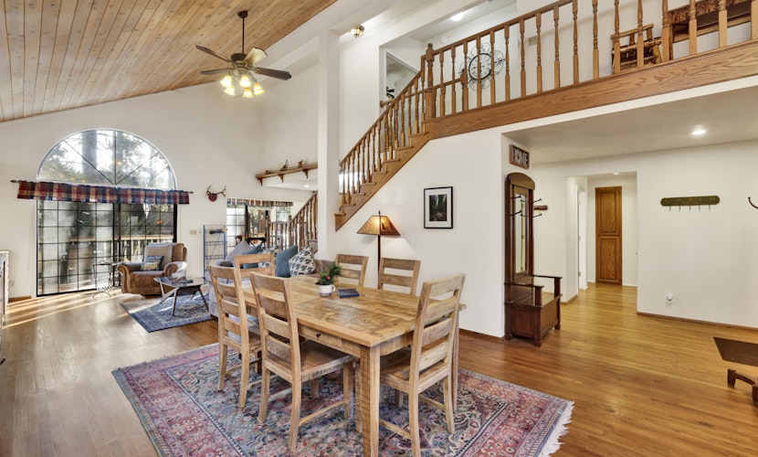 Modern Luxury Retreat - Sacred Stone Big Bear