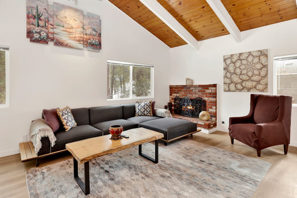 Sueños Azules- Fawnskin Retreat Cottage in Big Bear