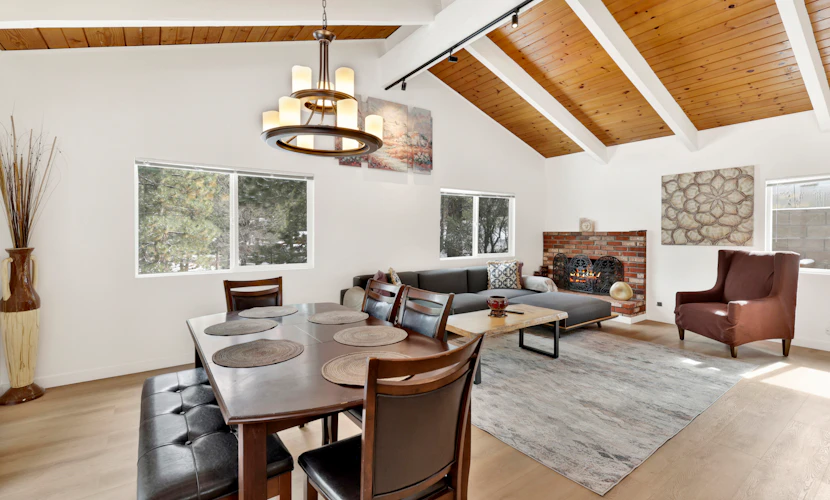 Sueños Azules- Fawnskin Retreat Cottage in Big Bear