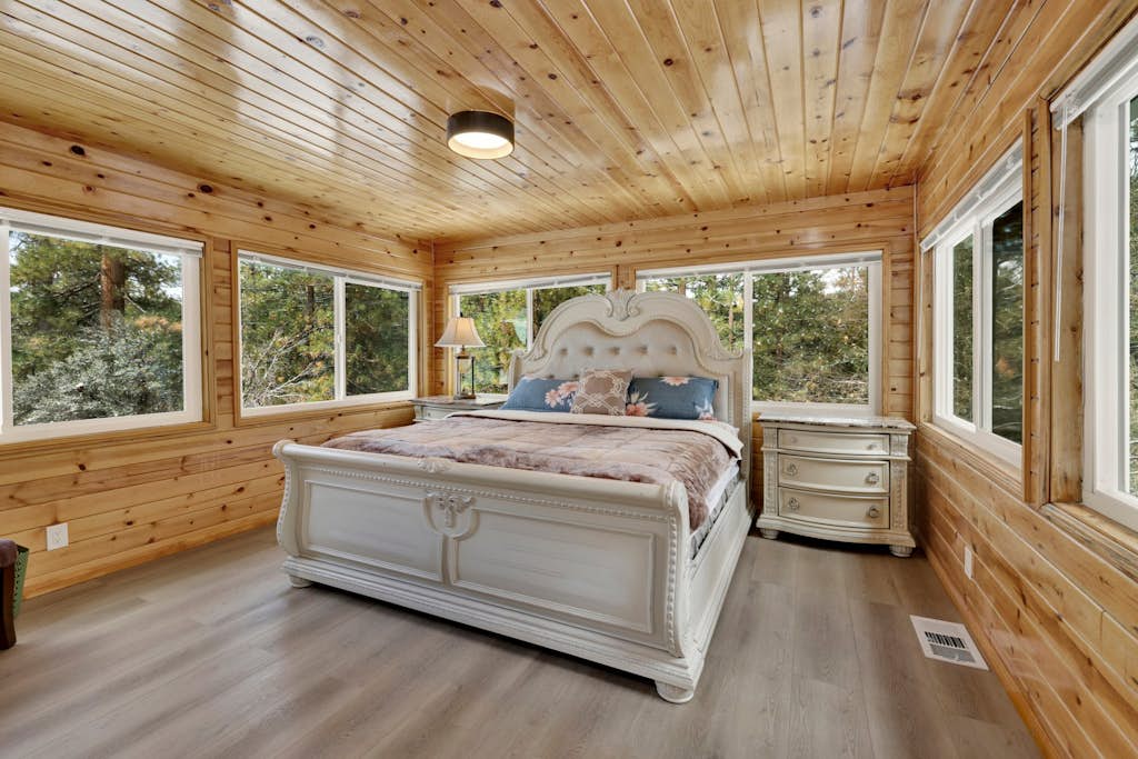 Sueños Azules- Fawnskin Retreat Cottage in Big Bear