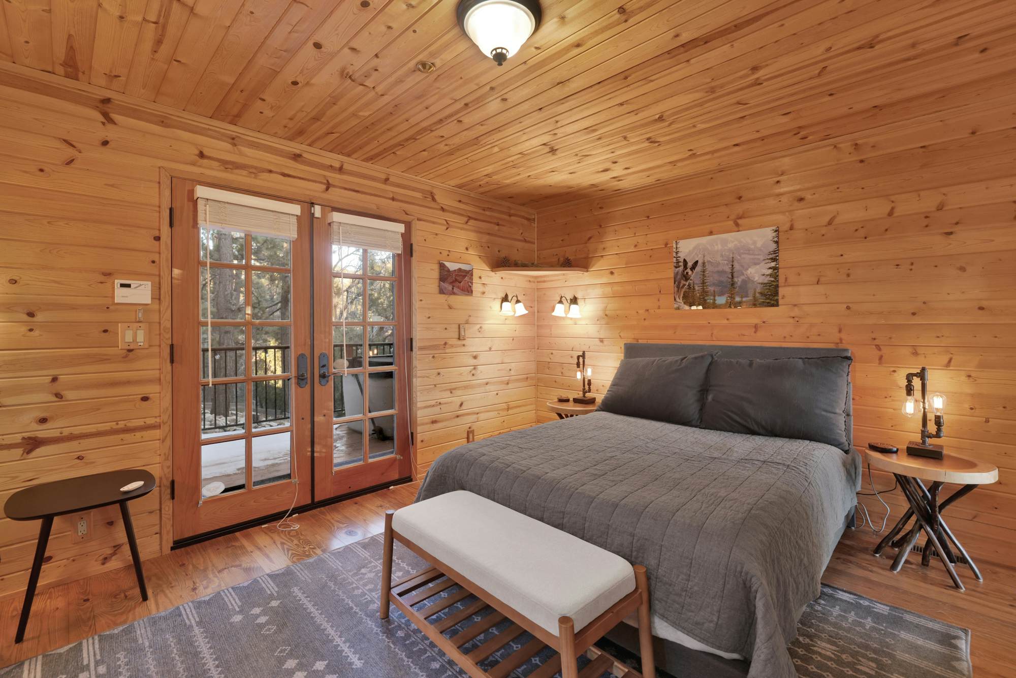 2520-High-Top Lakeview Chateau