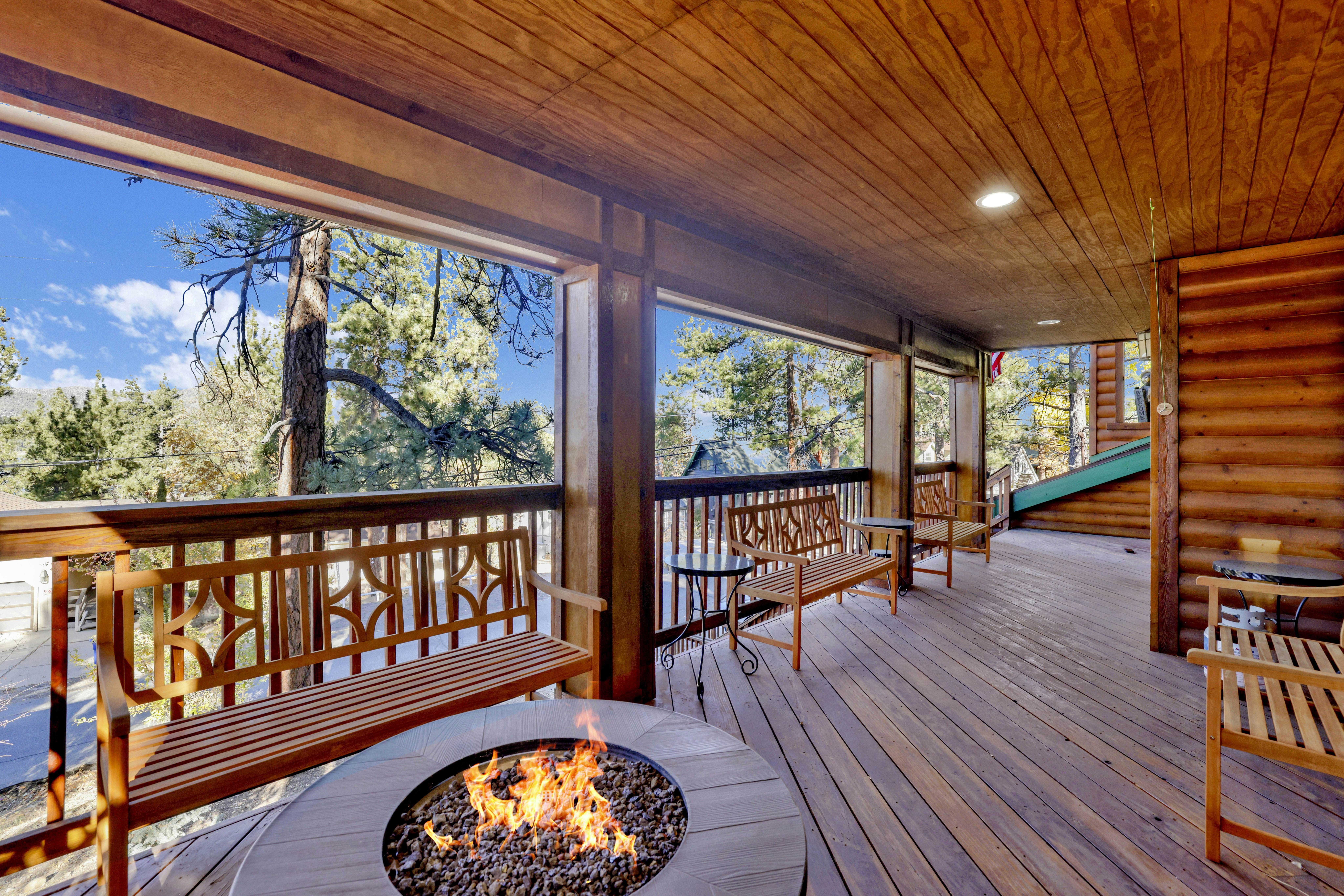 2507-Temple Bear Chalet