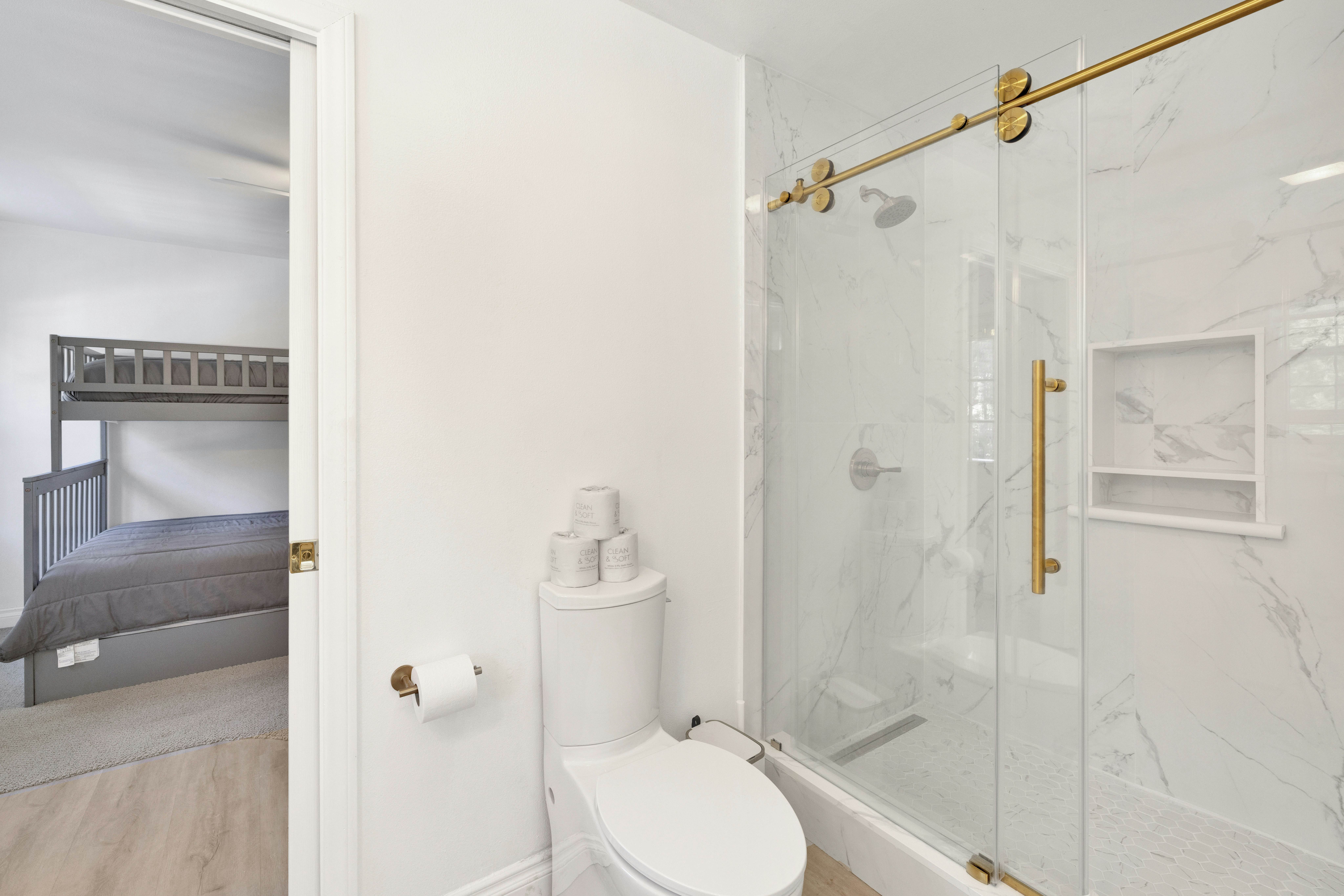 2524-Castlewood Retreat