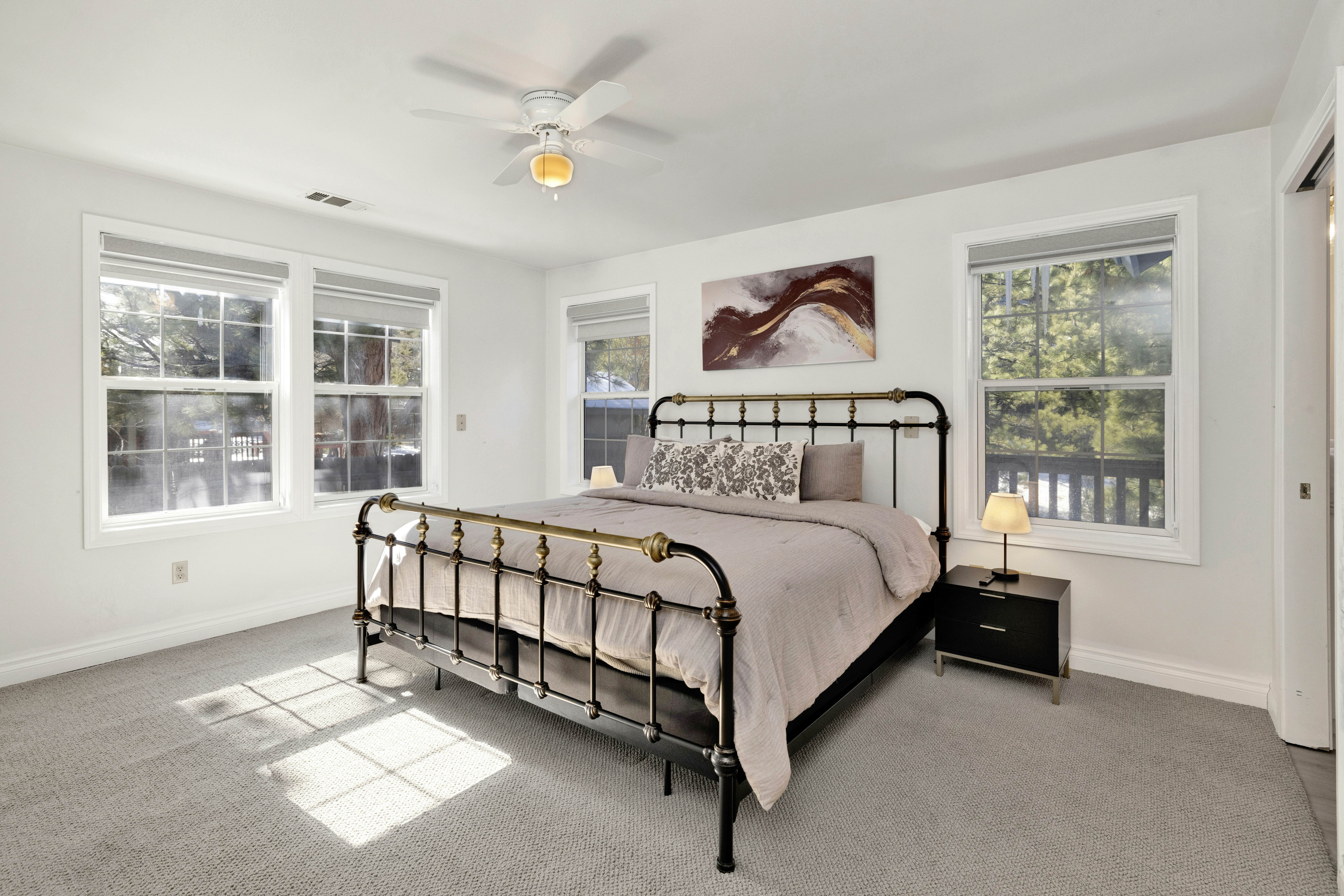 2524-Castlewood Retreat