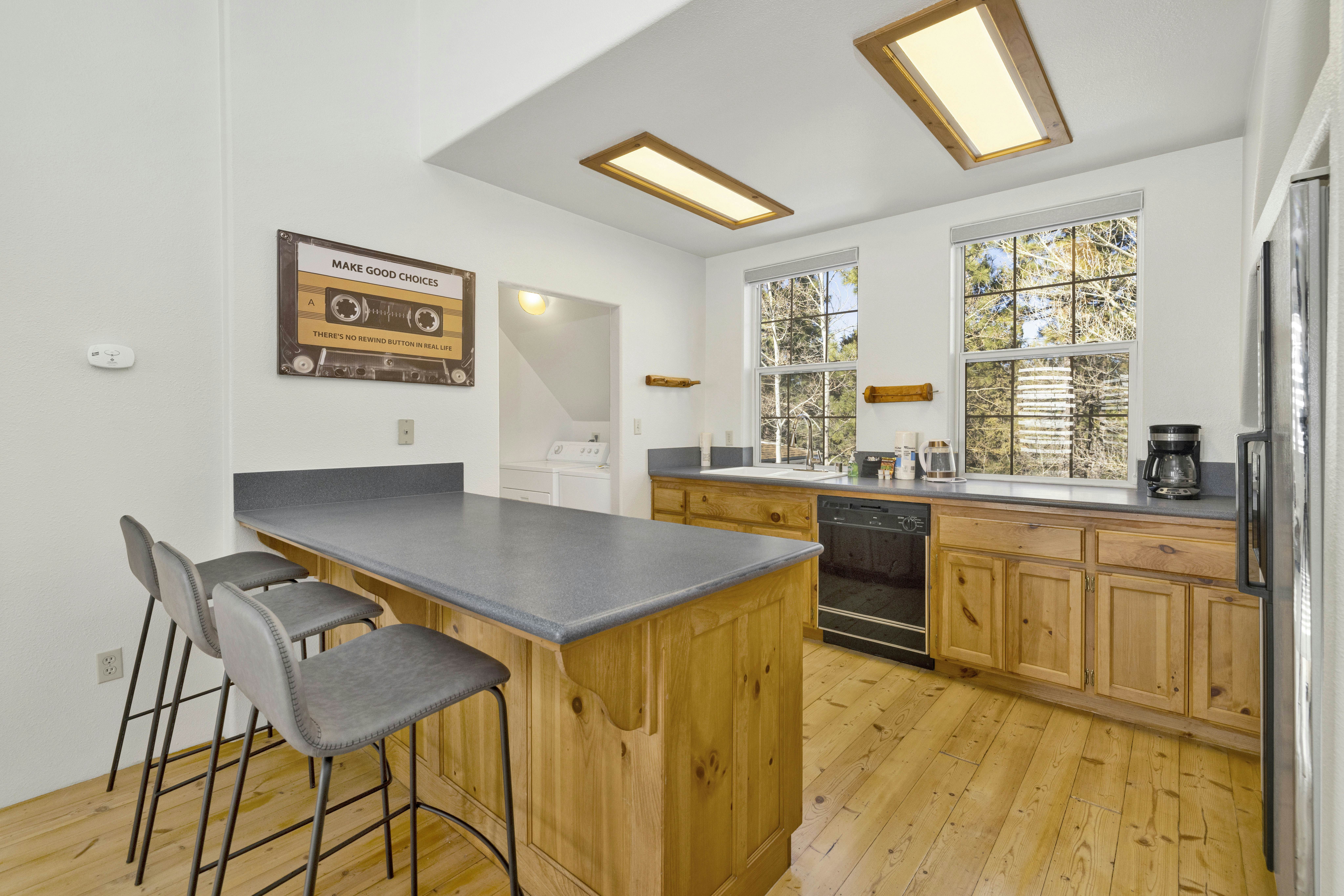 2524-Castlewood Retreat