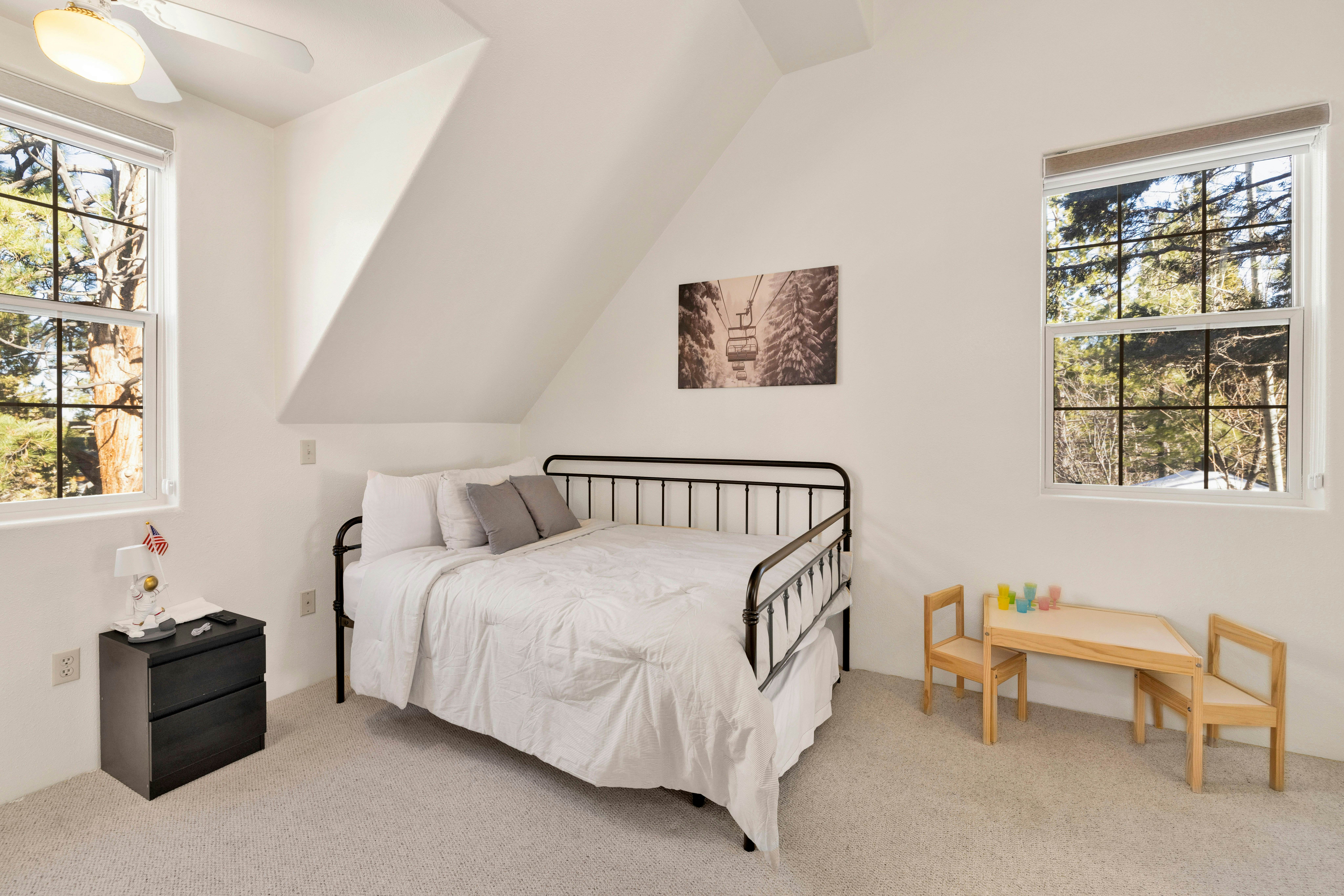 2524-Castlewood Retreat