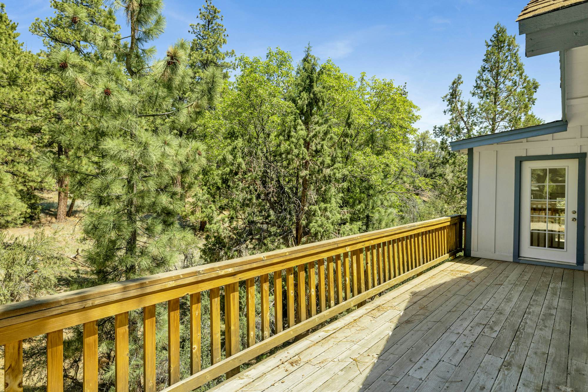 2524-Castlewood Retreat