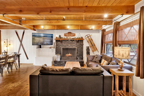 Village Relaxation at Camp Conklin Big Bear - Hot Tub