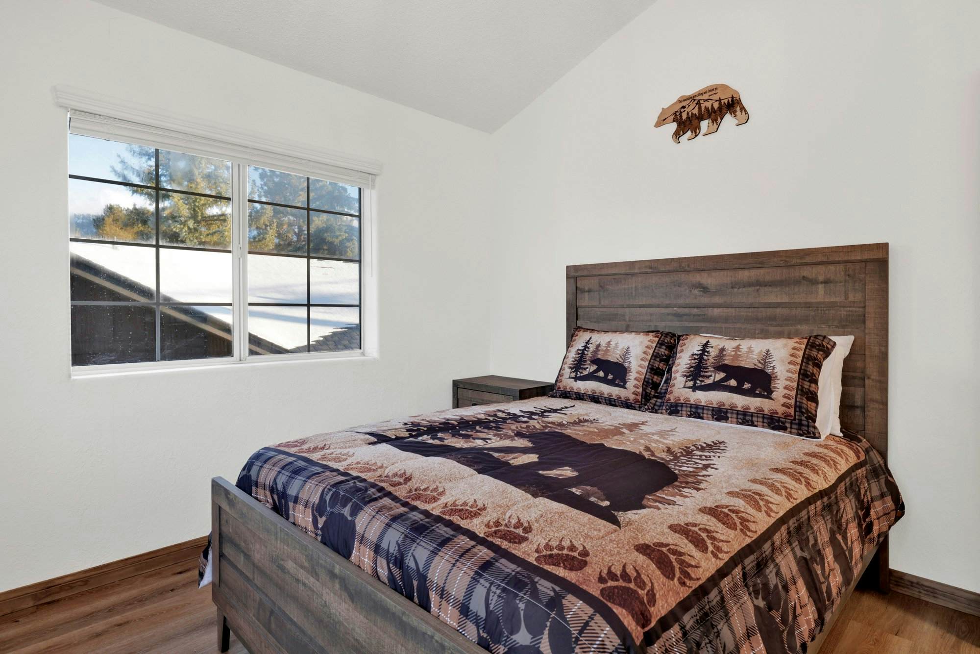 2530-Moonridge Heaven