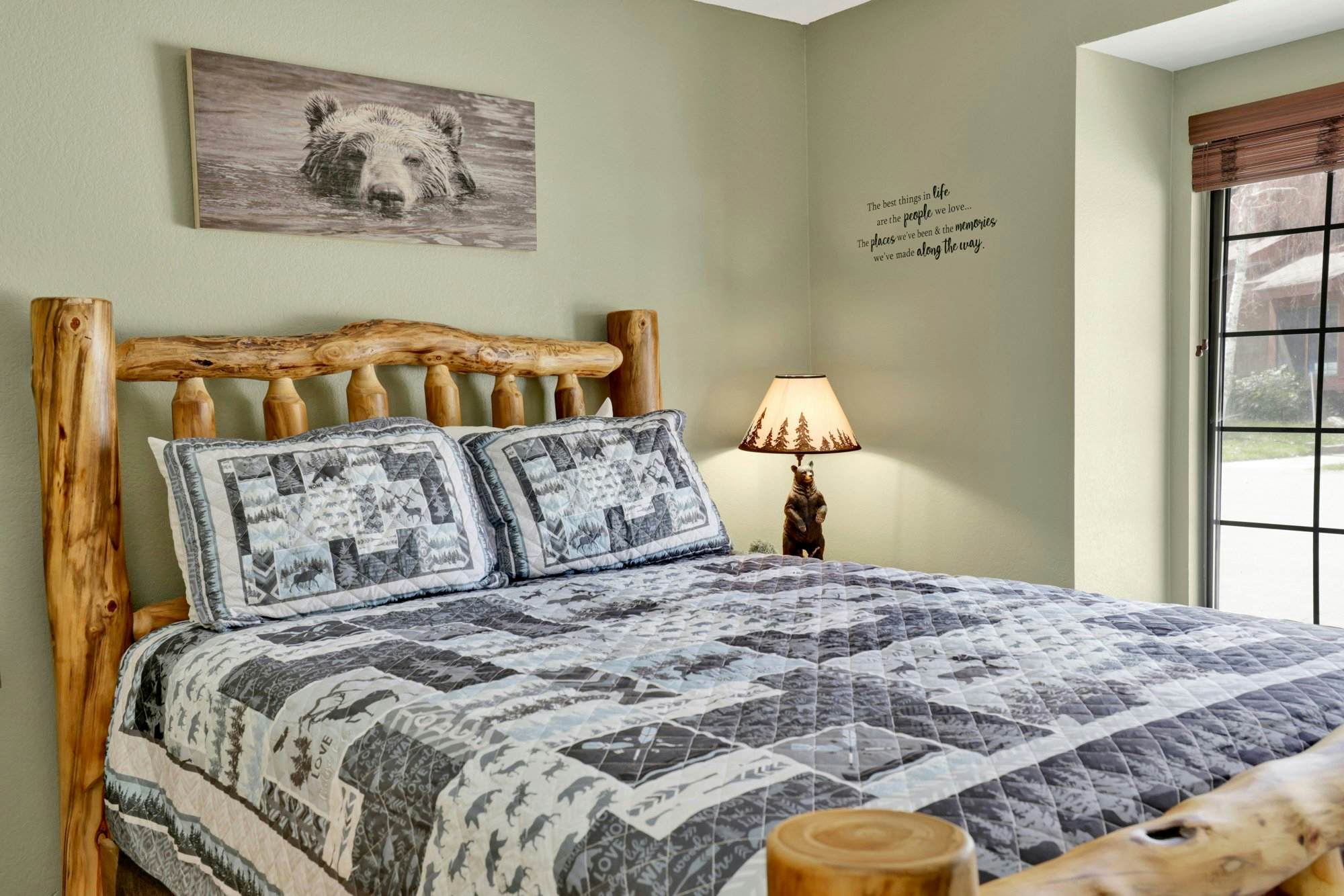 2548-Woodland Retreat