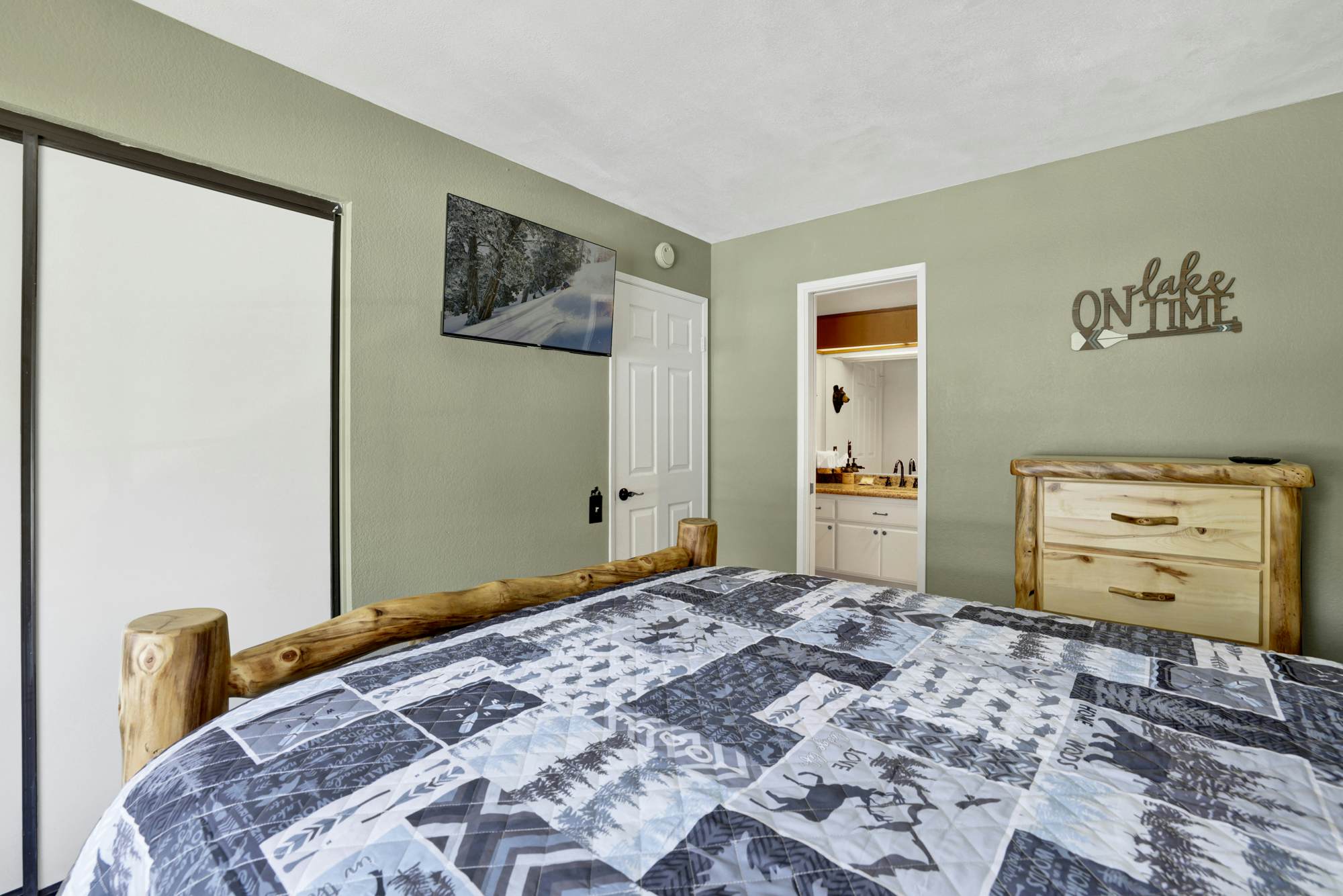 2548-Woodland Retreat