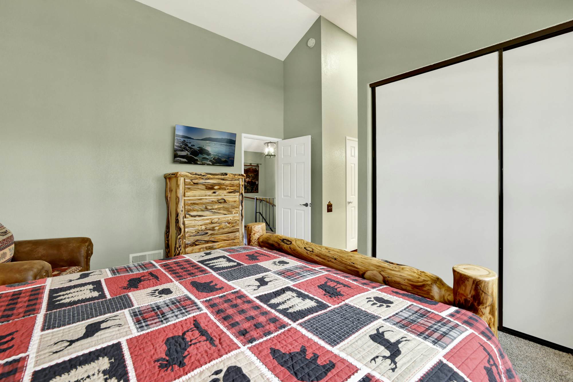 2548-Woodland Retreat