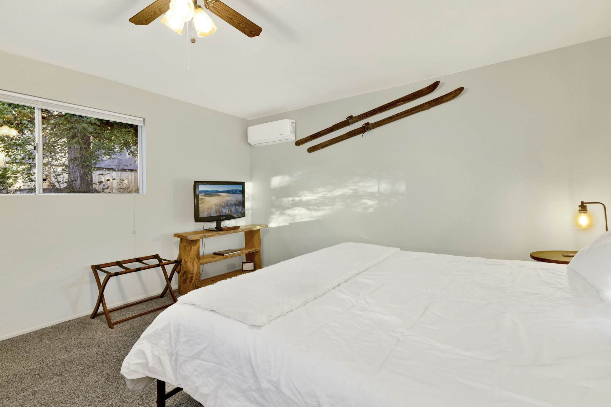 2560-Orchard Family Cabin