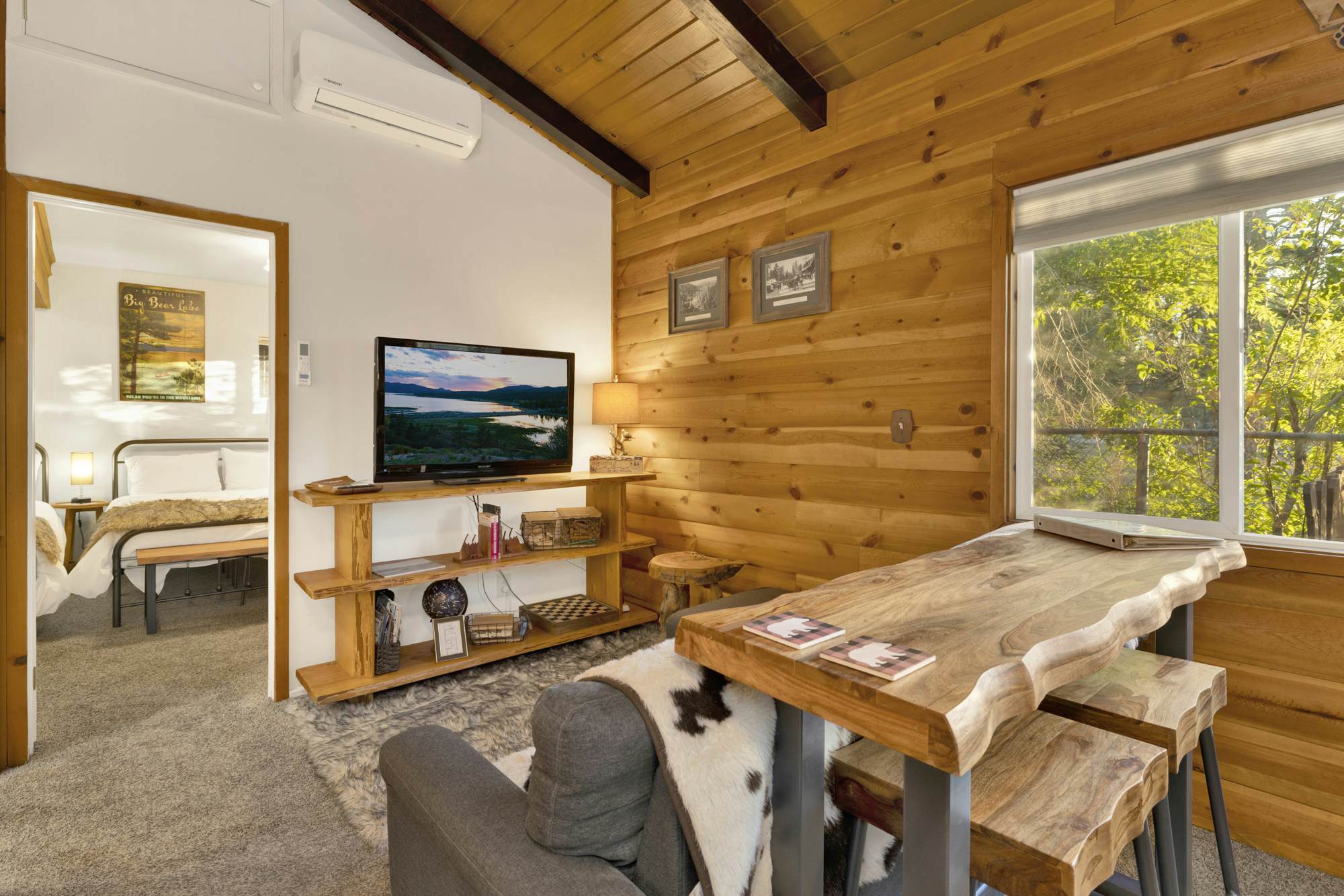 2560-Orchard Family Cabin