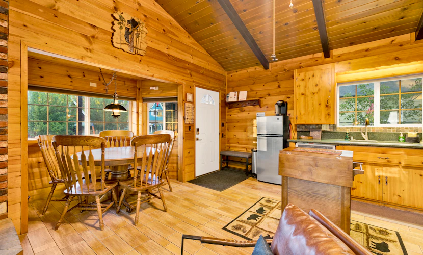 Orchard Family Cabin | Near Historic Big Bear Village | Walk to Marina