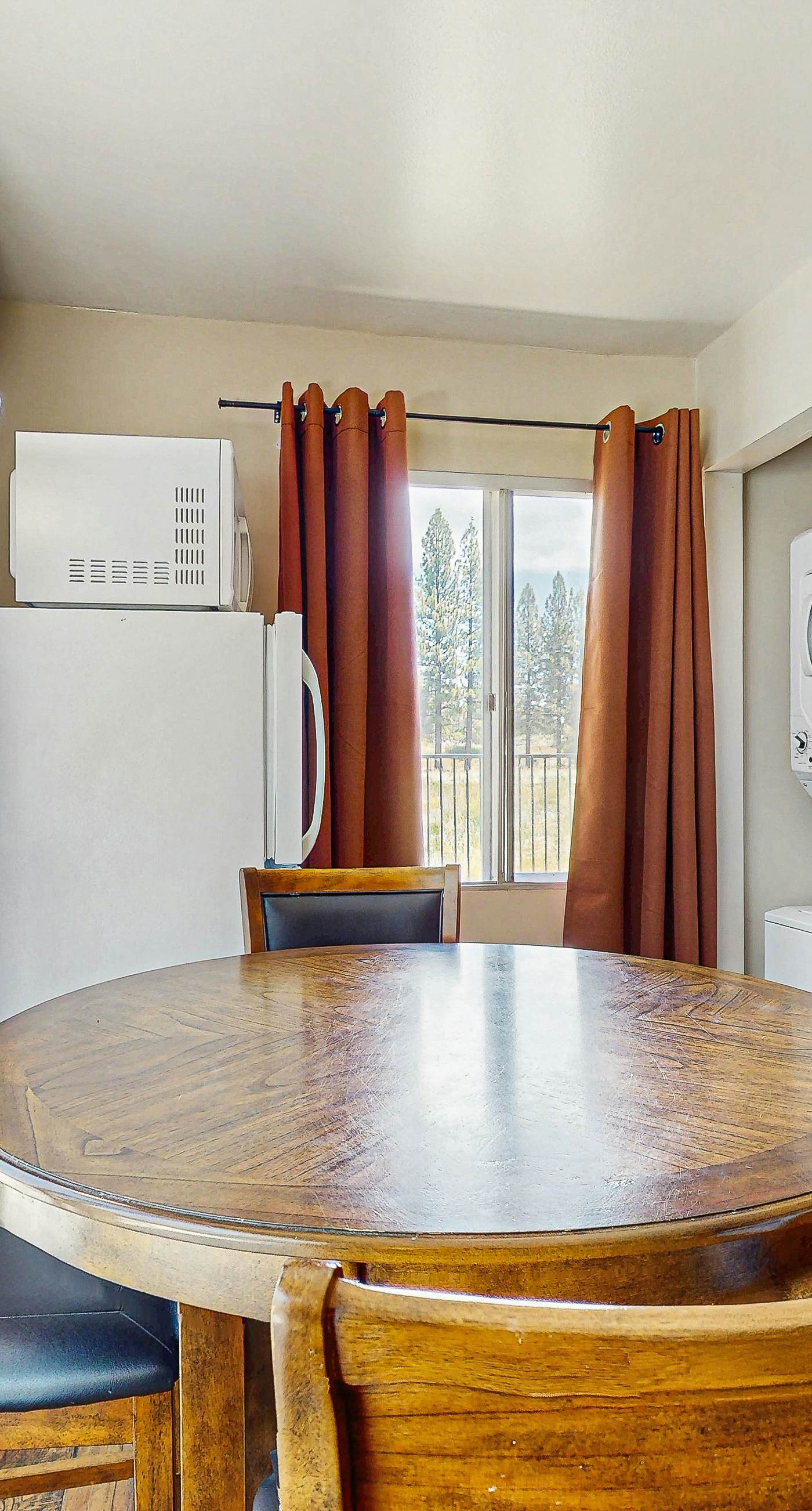 542-Meadow-Front Metcalf Bay Gem