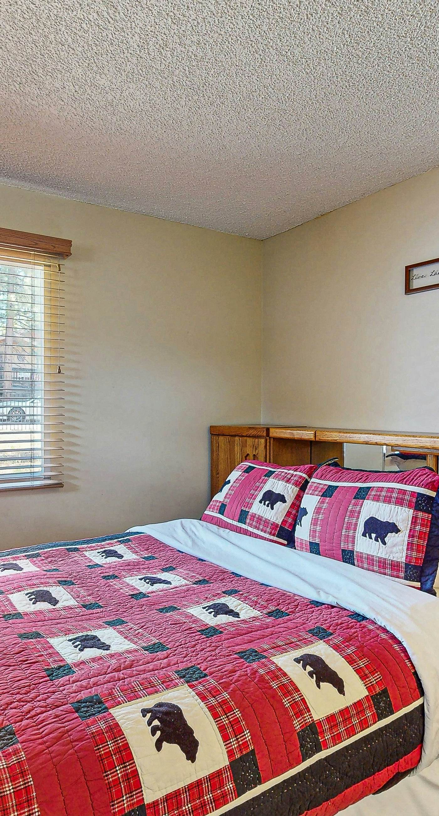 542-Meadow-Front Metcalf Bay Gem