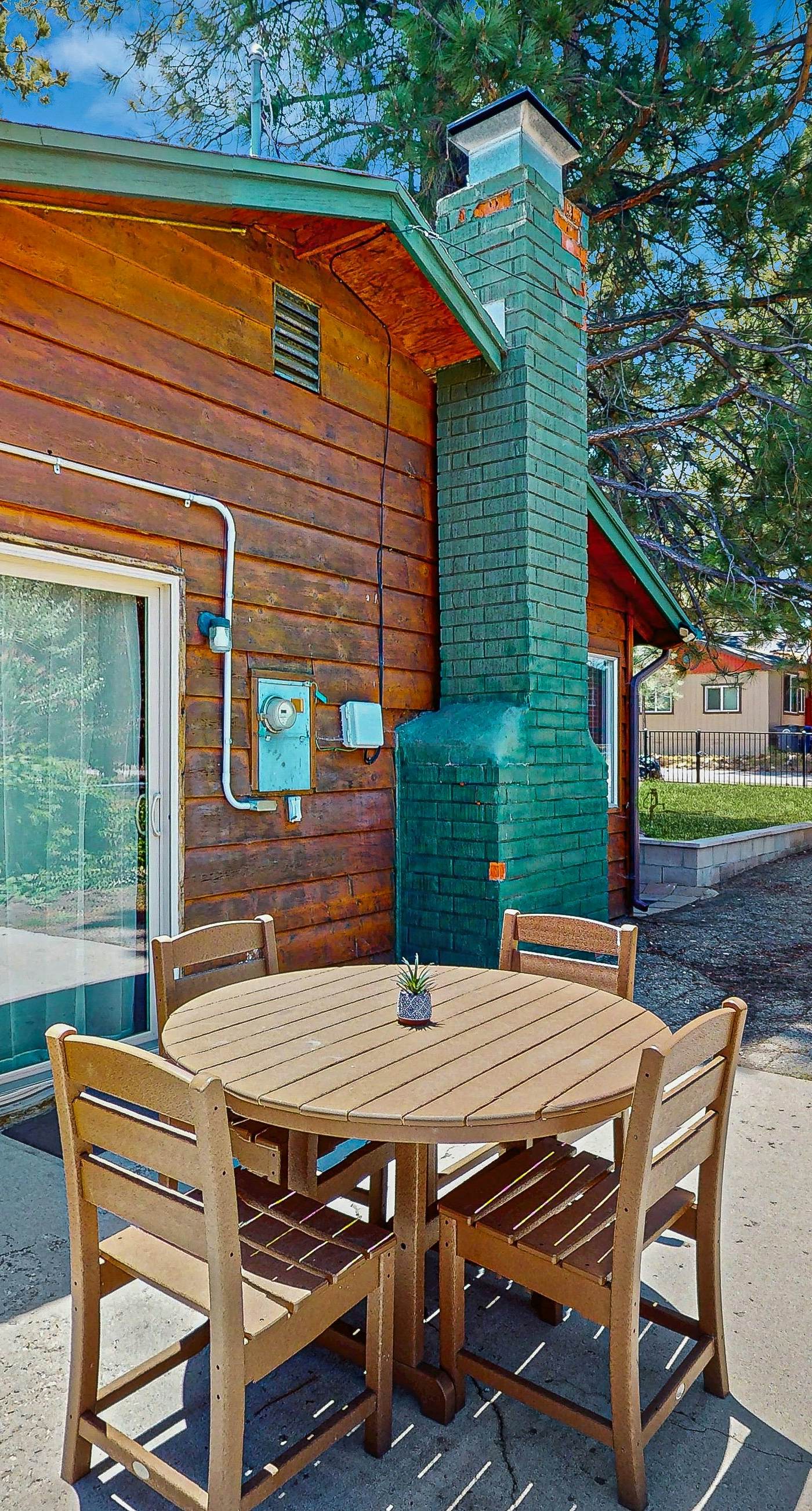 542-Meadow-Front Metcalf Bay Gem